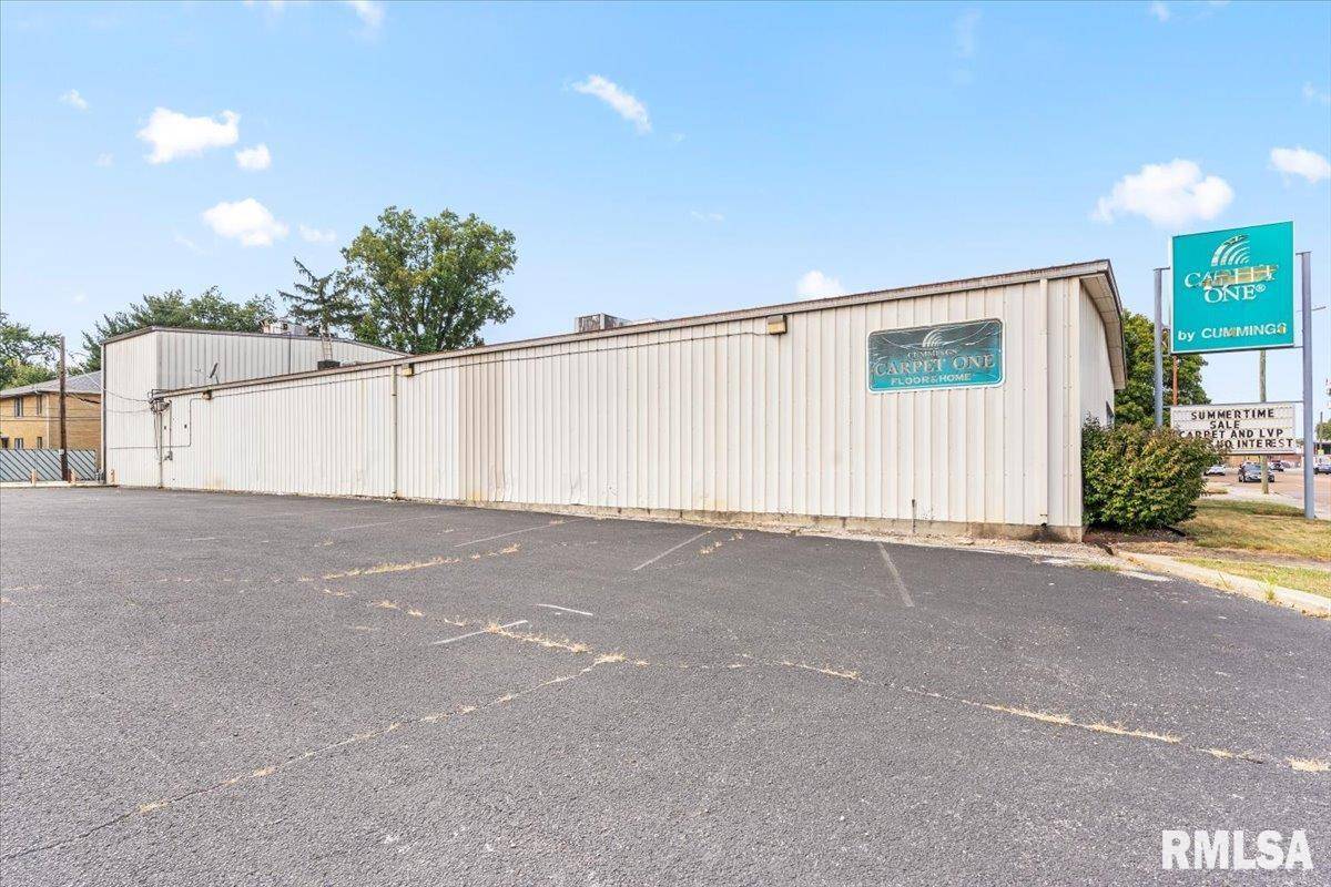 Springfield, IL 62704,1805 S MACARTHUR BLVD