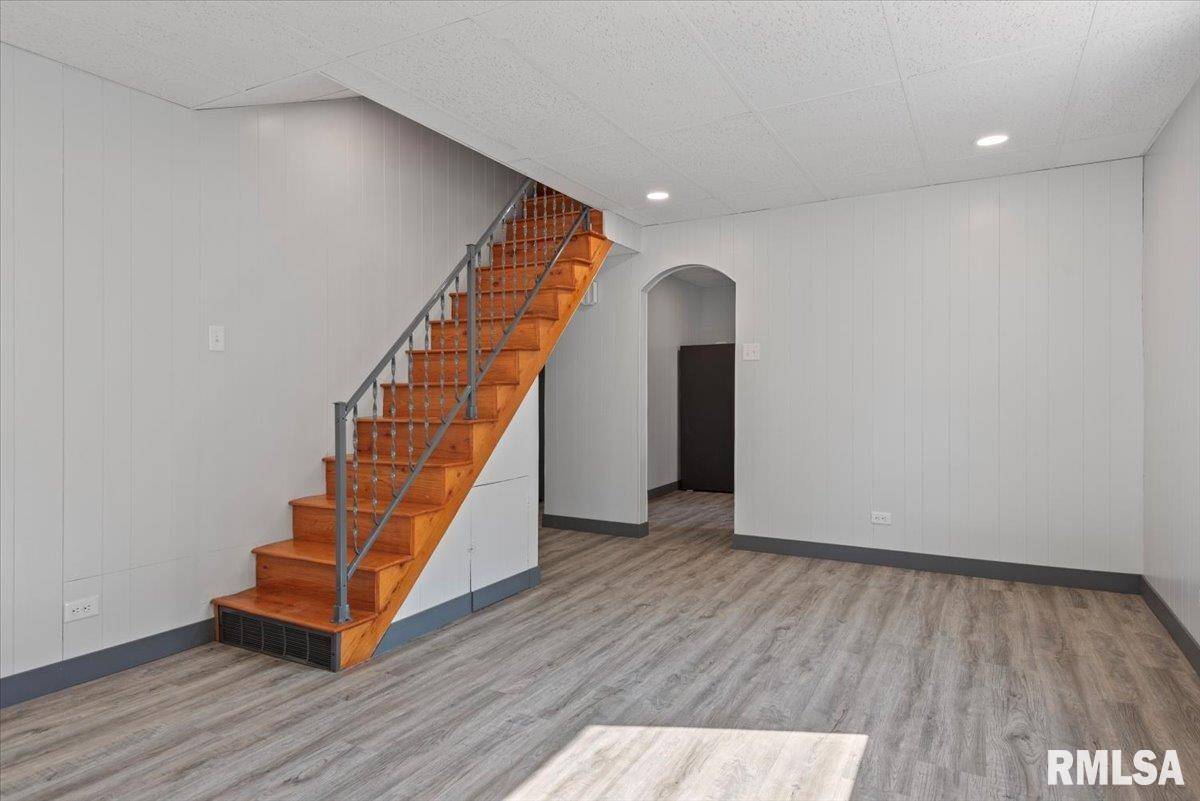 Nokomis, IL 62075,519 S PINE ST