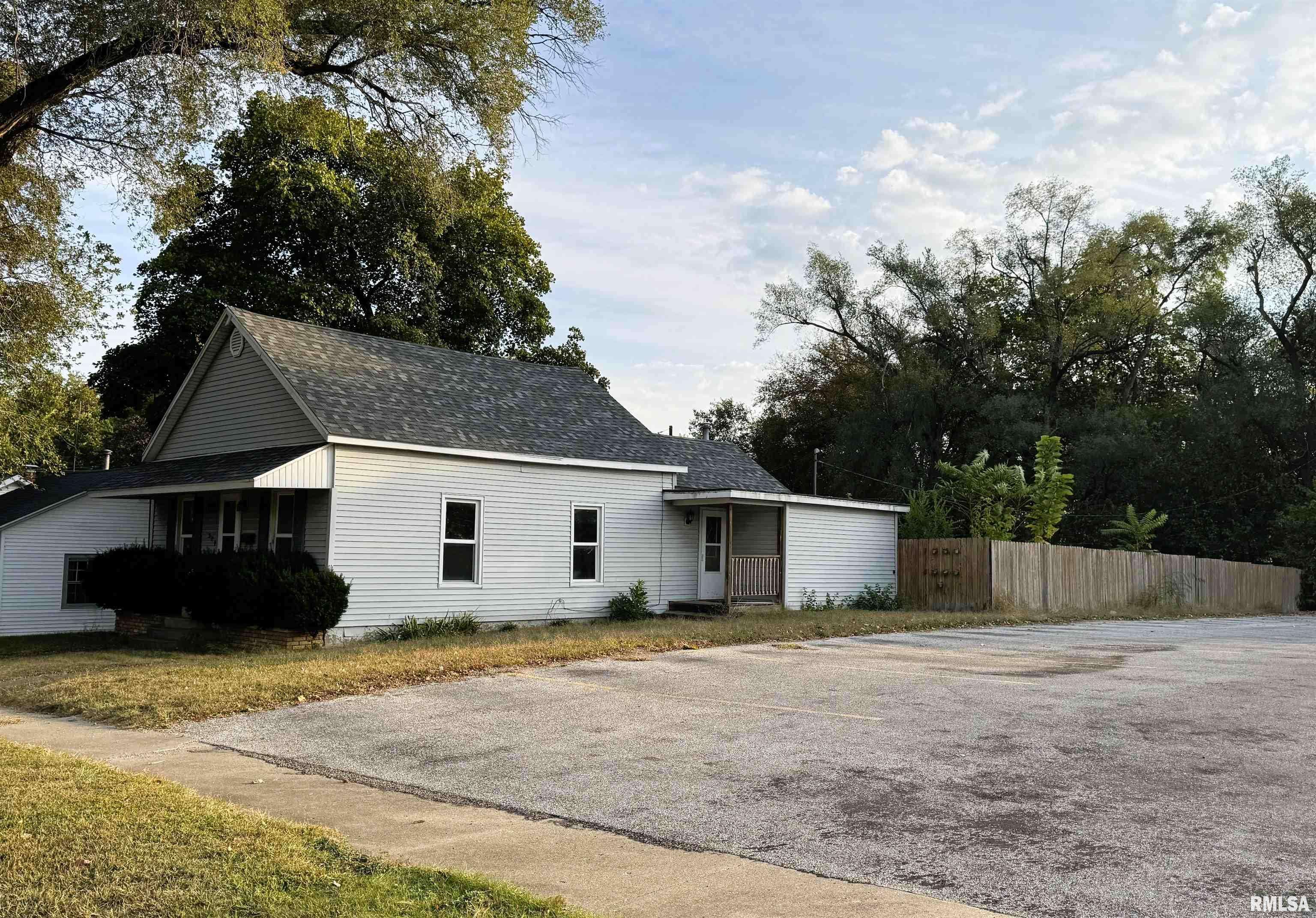 Havana, IL 62644,309 N PEARL ST