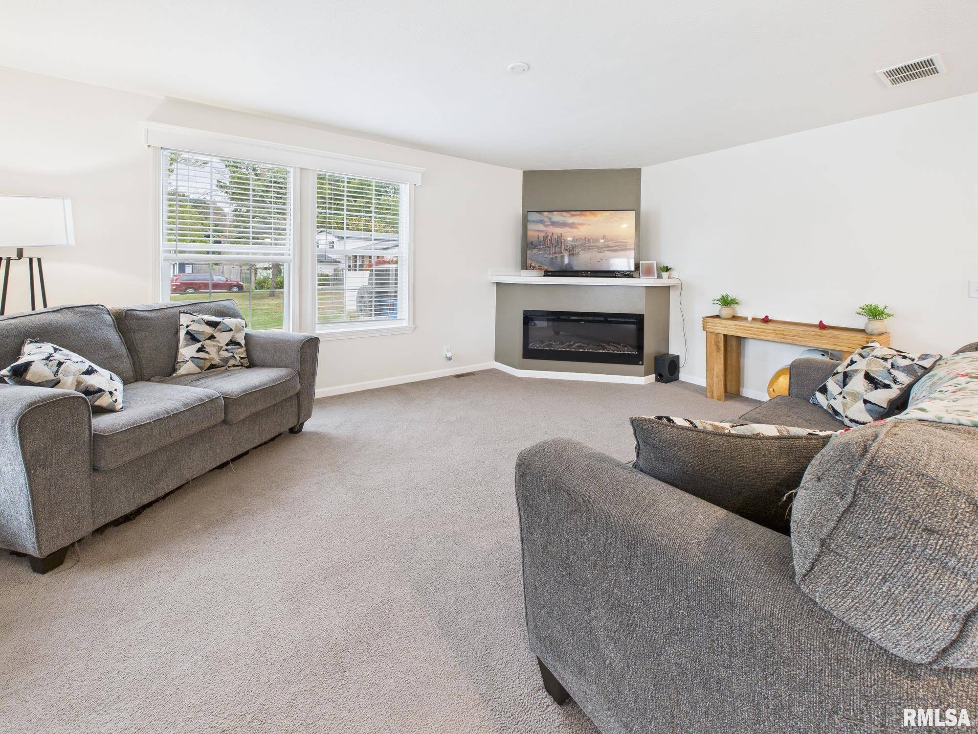 Mt Zion, IL 62549,1625 RIDGEWOOD CT