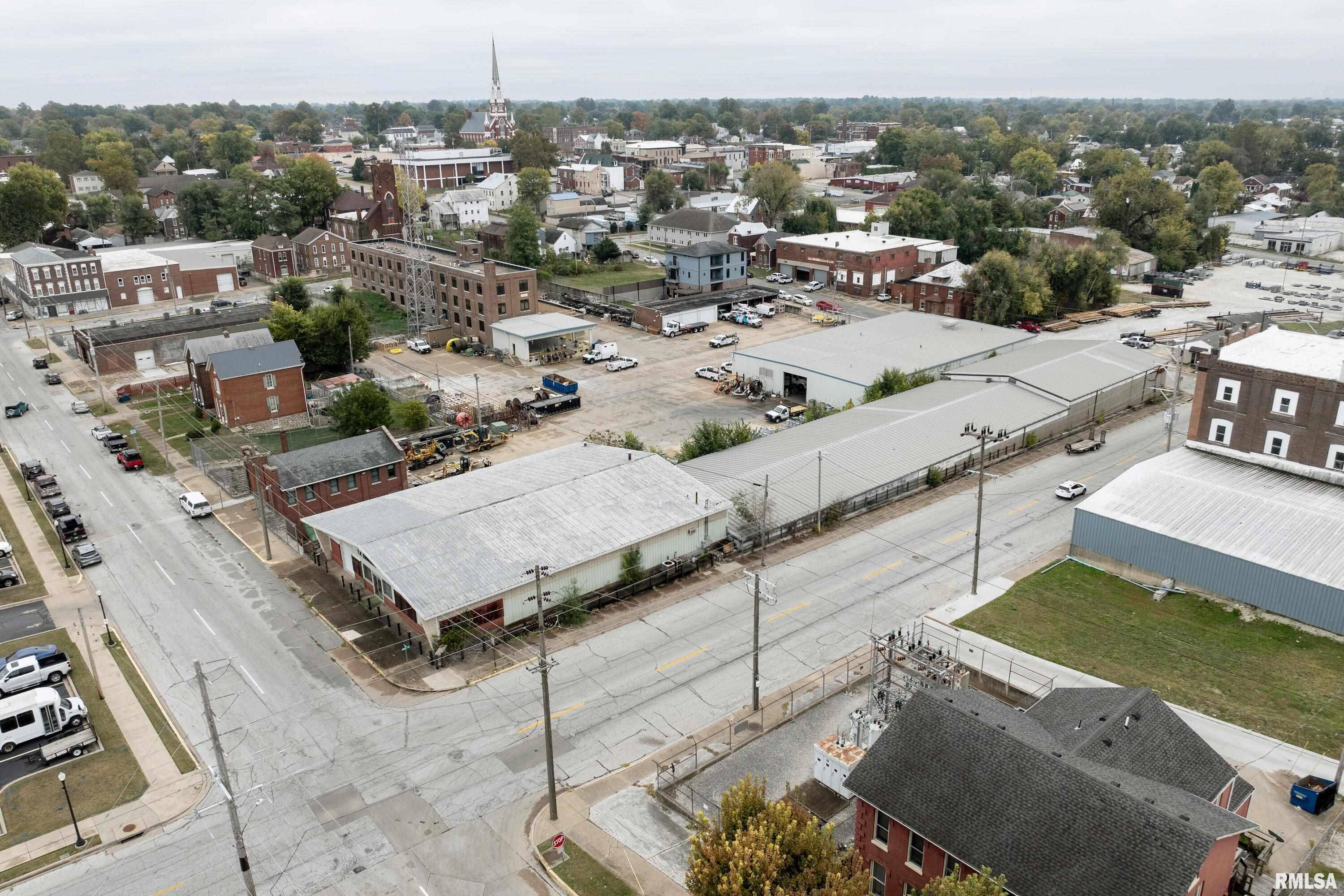 Quincy, IL 62301,600 YORK ST