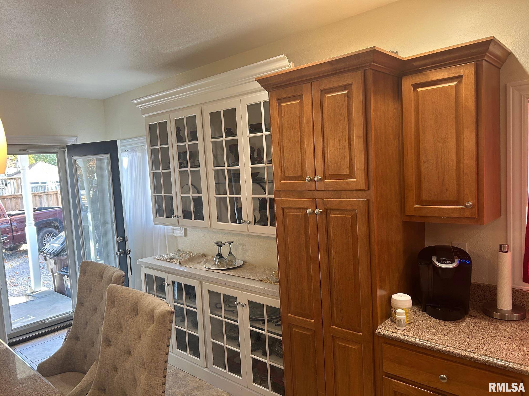 Taylorville, IL 62568,708 W MARKET ST