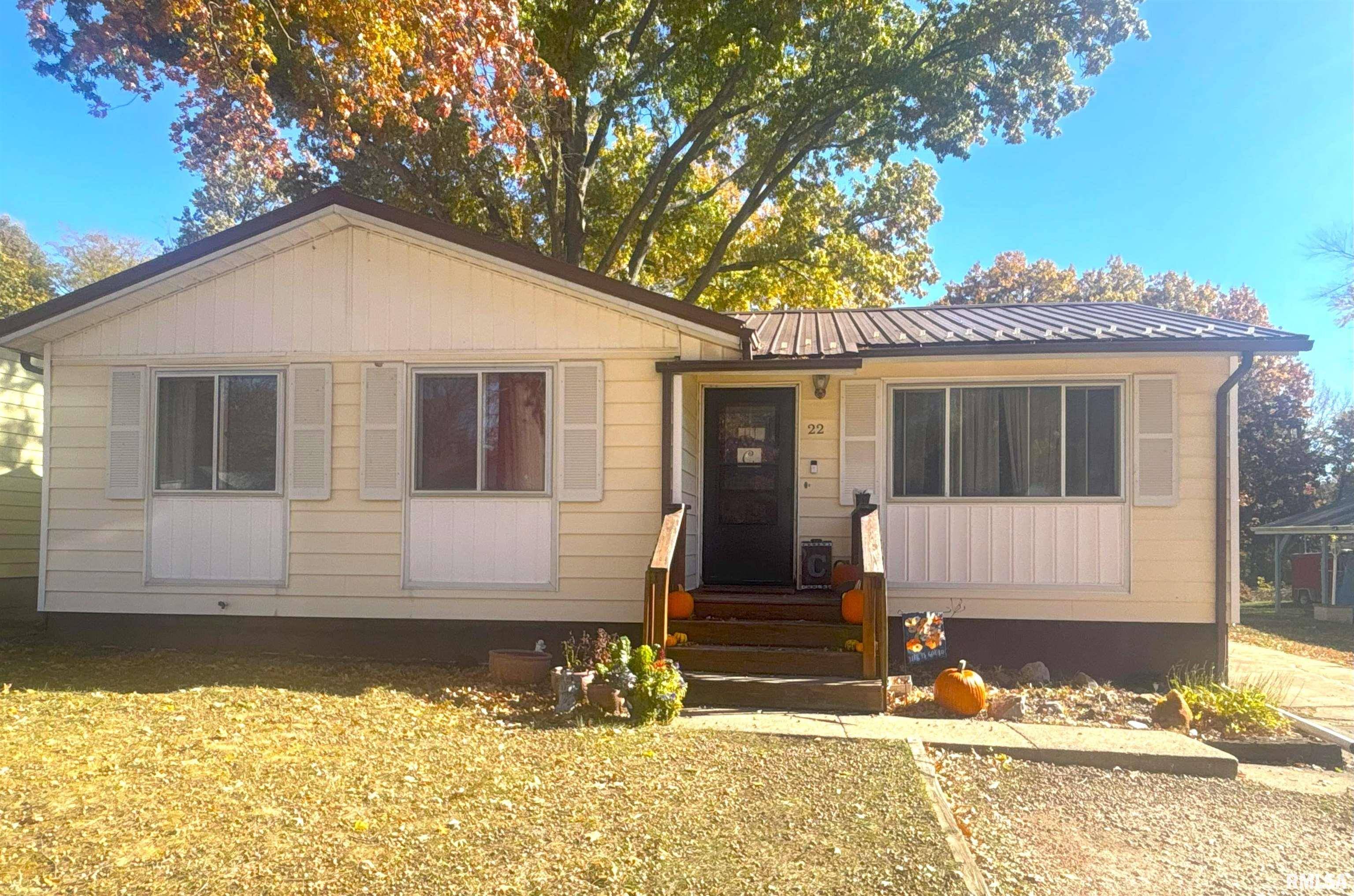 Riverton, IL 62561,22 Ivy Hill DR