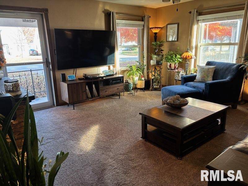 Springfield, IL 62704,2425 S STATE ST