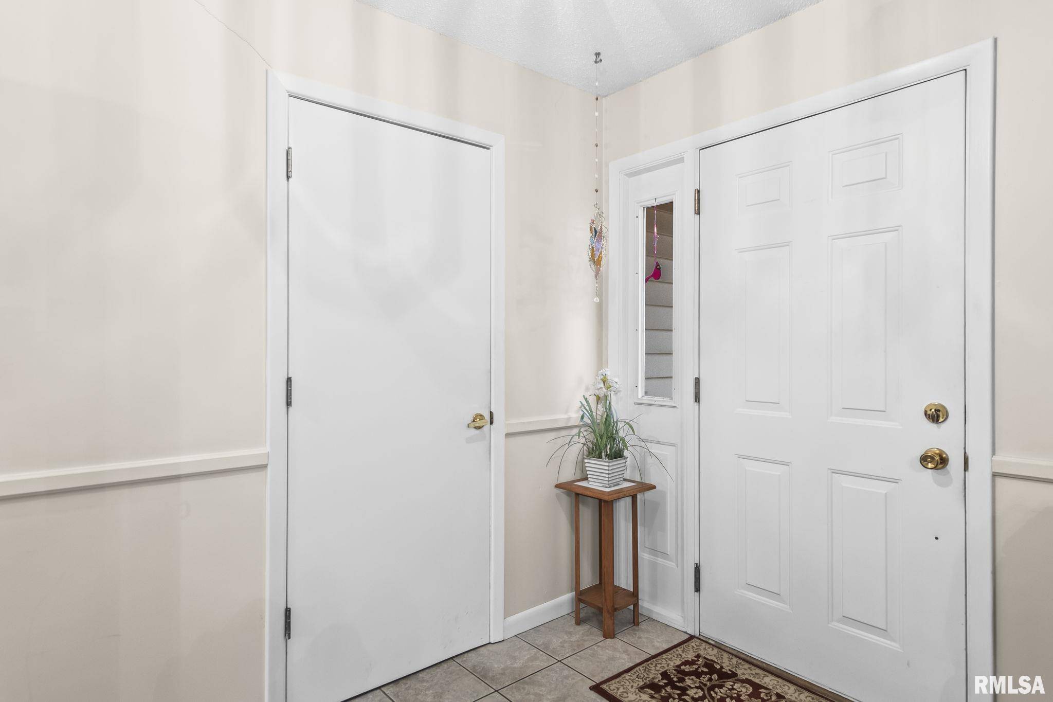 Springfield, IL 62707,217 Walnut Valley DR