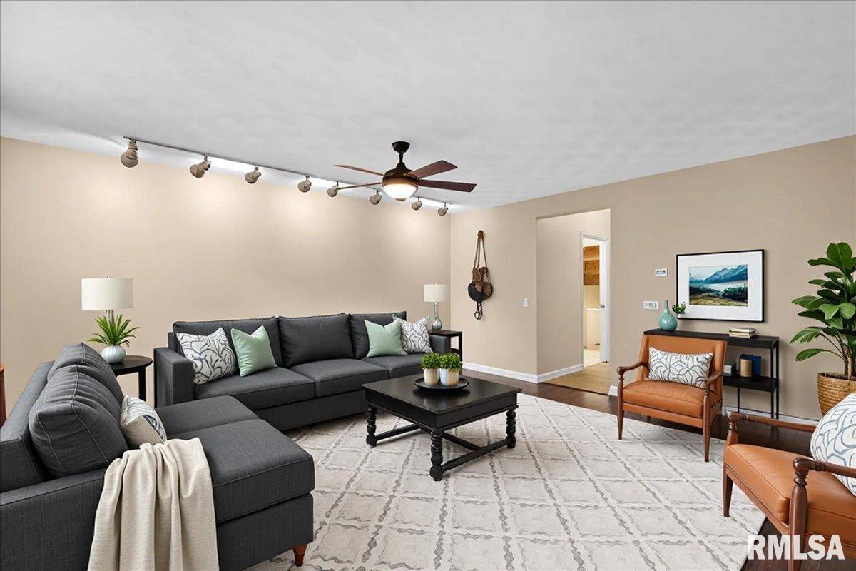 Springfield, IL 62704,3131 Turning Mill DR