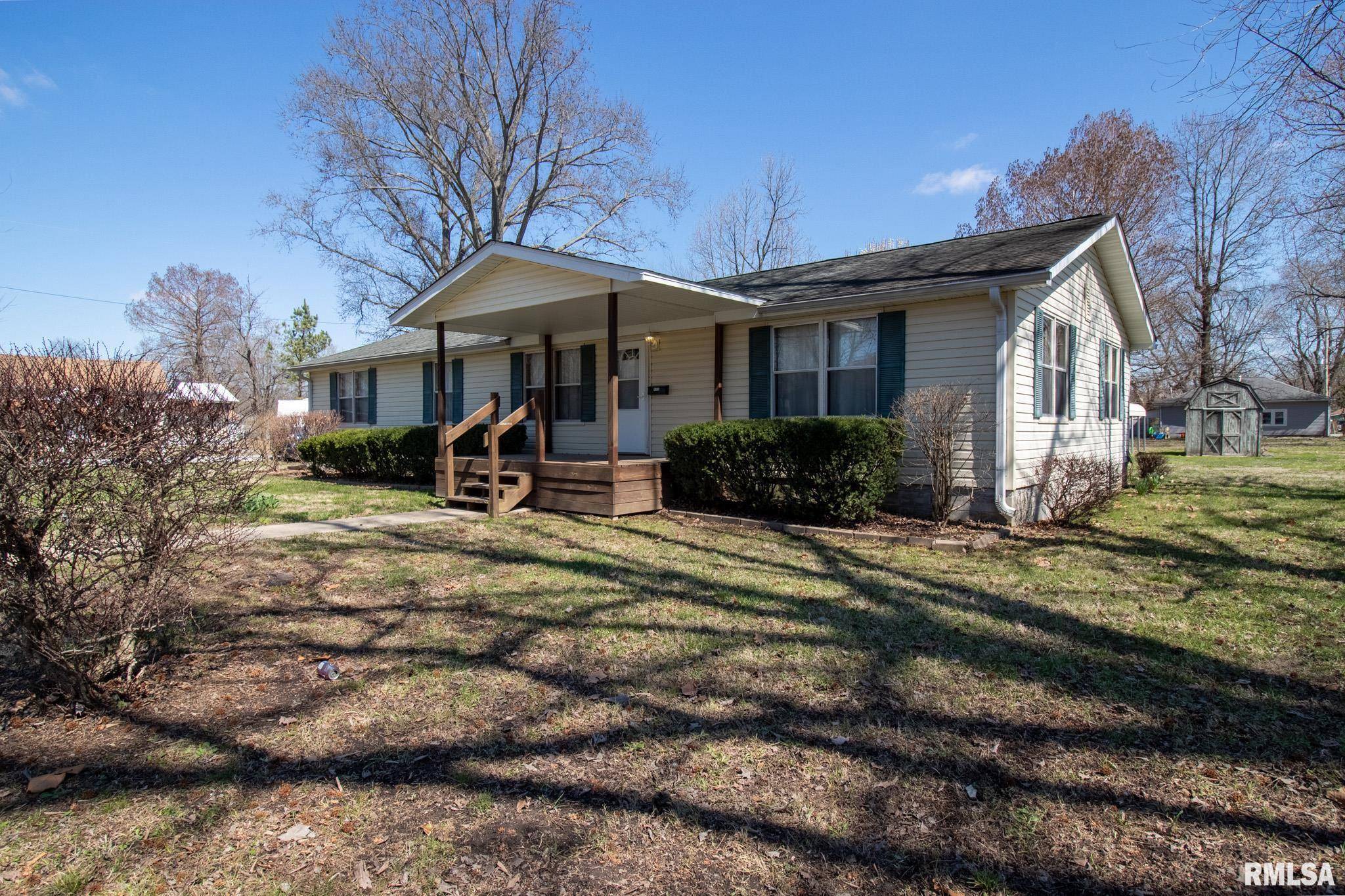 West Frankfort, IL 62896,410 N BRYAN ST