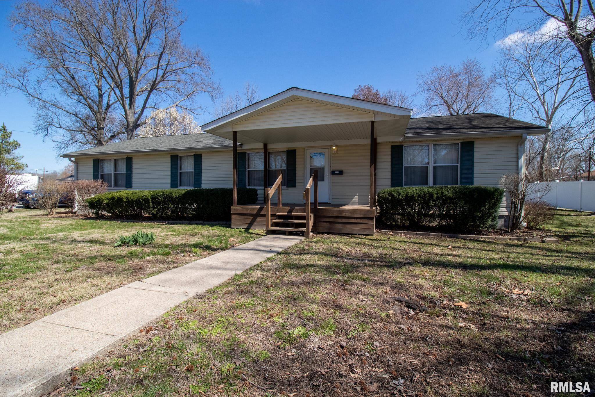 West Frankfort, IL 62896,410 N BRYAN ST