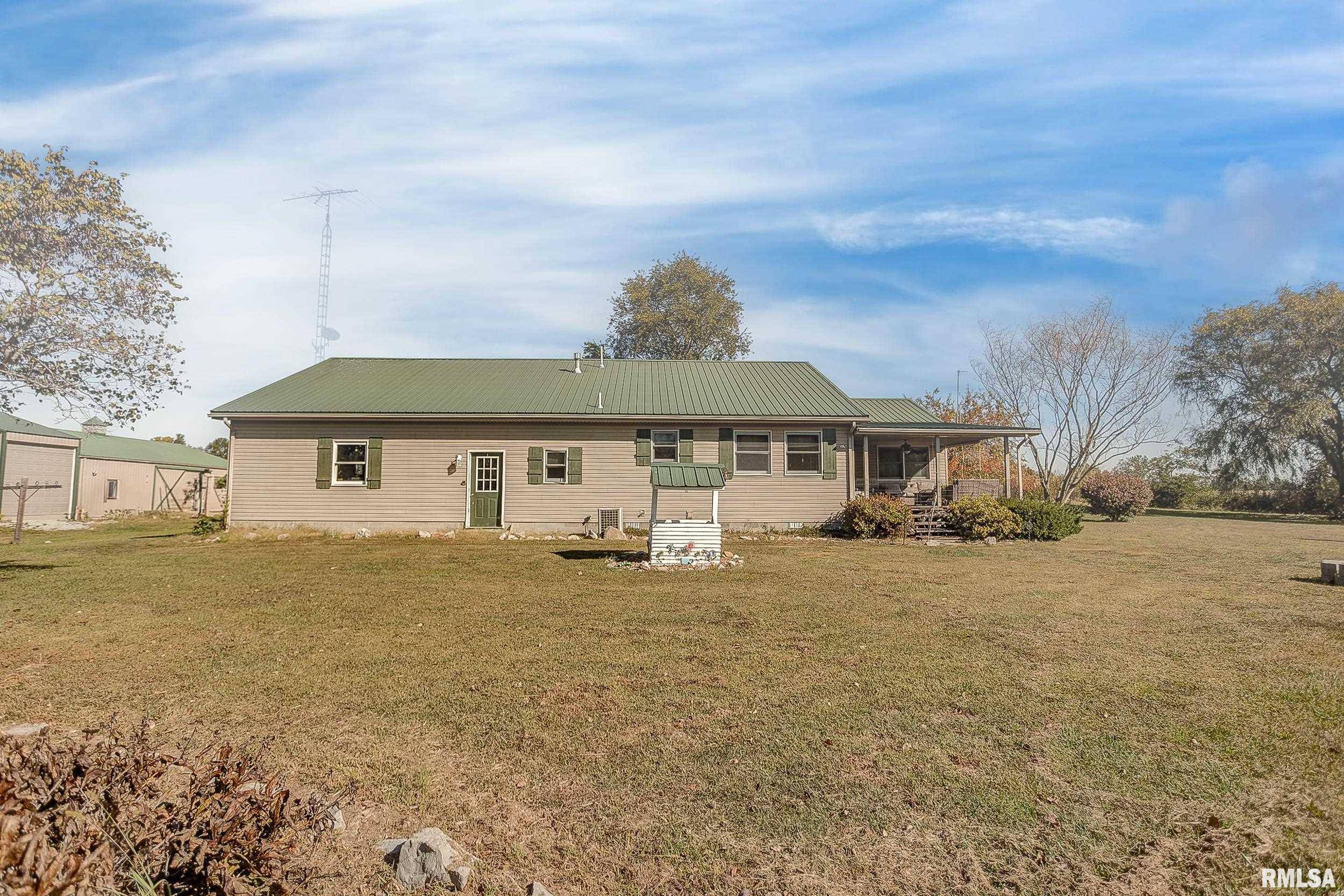 Waltonville, IL 62894,5311 E BONNIE RD