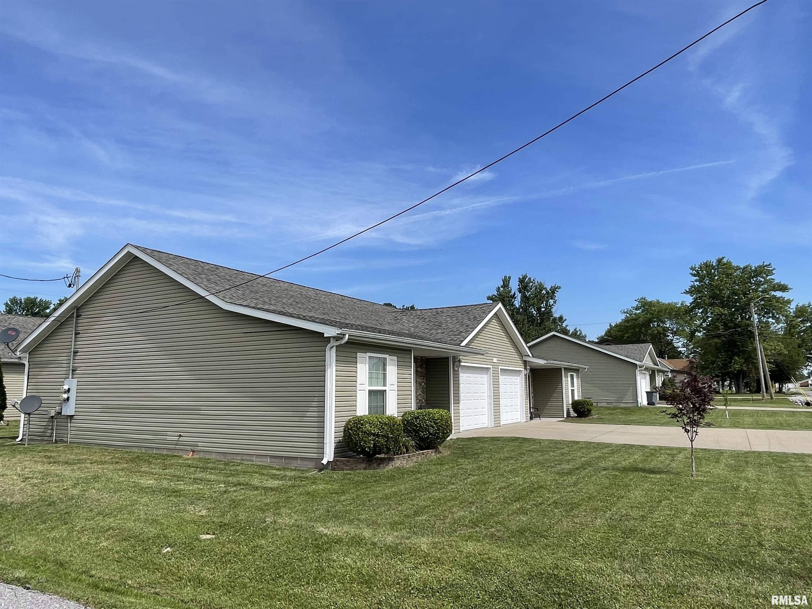 Marion, IL 62959,1210 E Reeves ST #7
