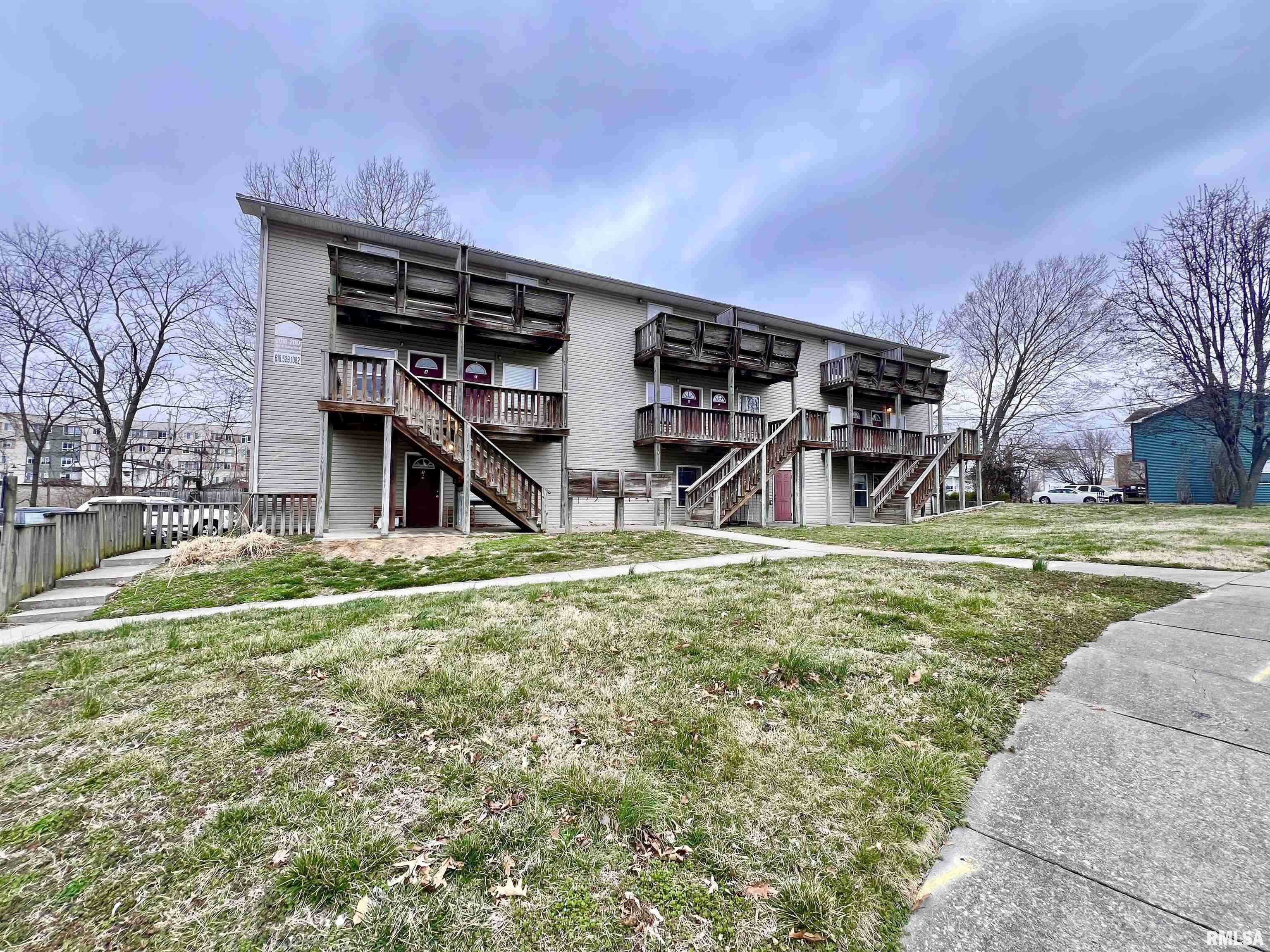 Carbondale, IL 62901,600 S WASHINGTON ST