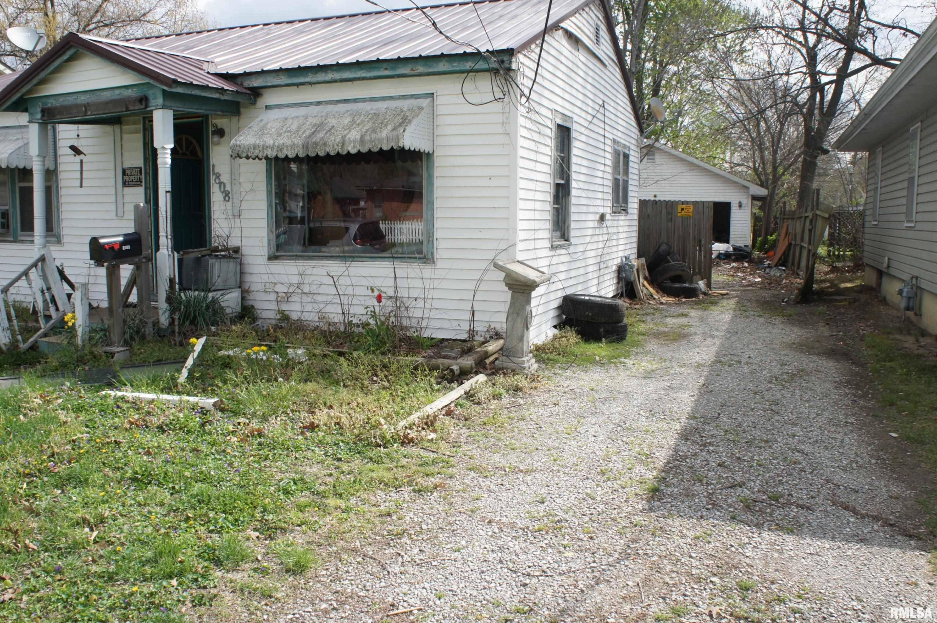Metropolis, IL 62960,1808 MARKET ST