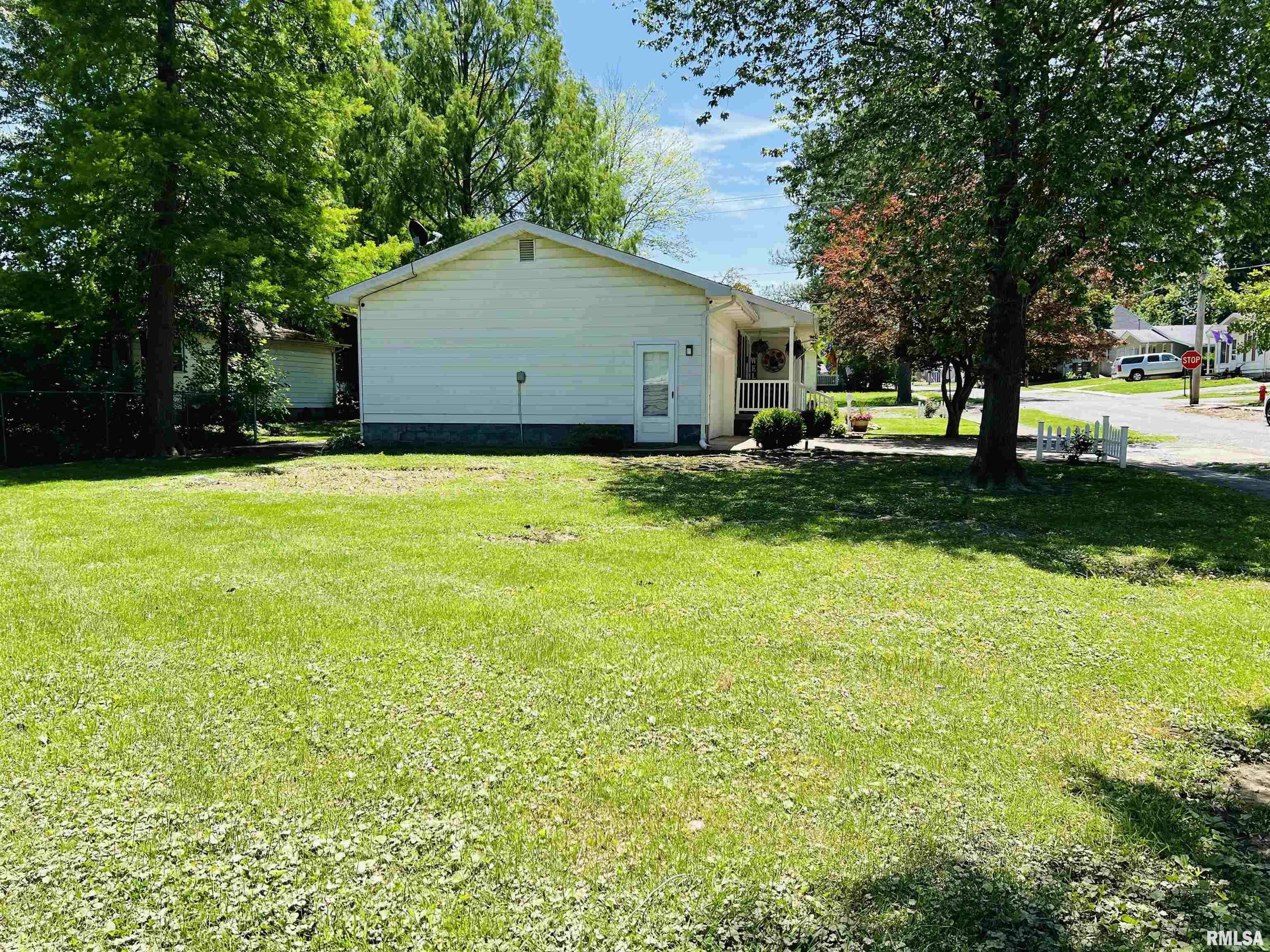 Harrisburg, IL 62946,1020 S HOBSON ST