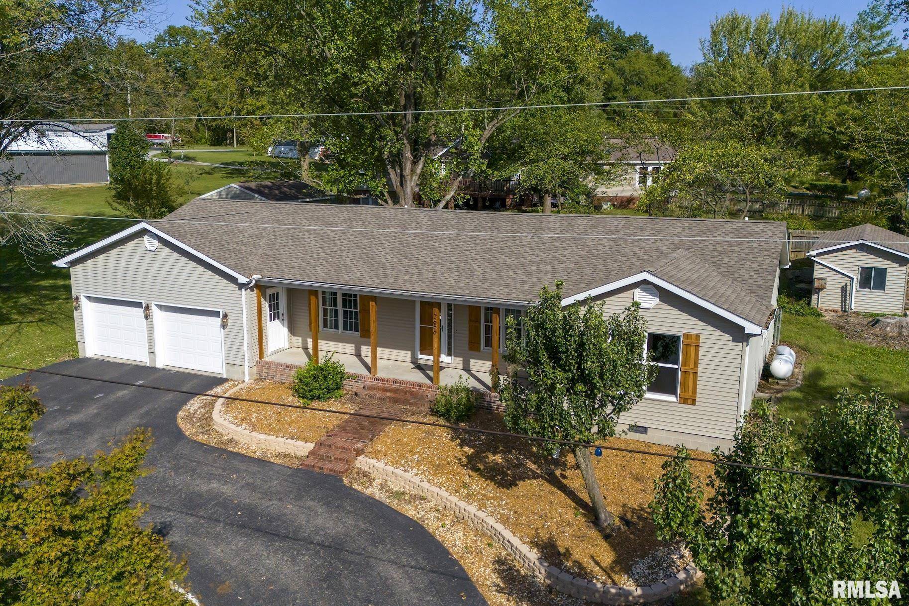 Marion, IL 62959,12656 N Shoreland DR