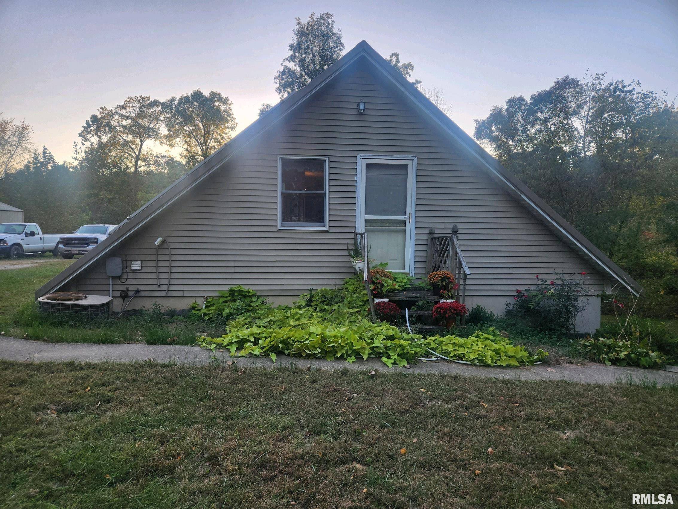 Oakdale, IL 62268,9735 BRANCH RD