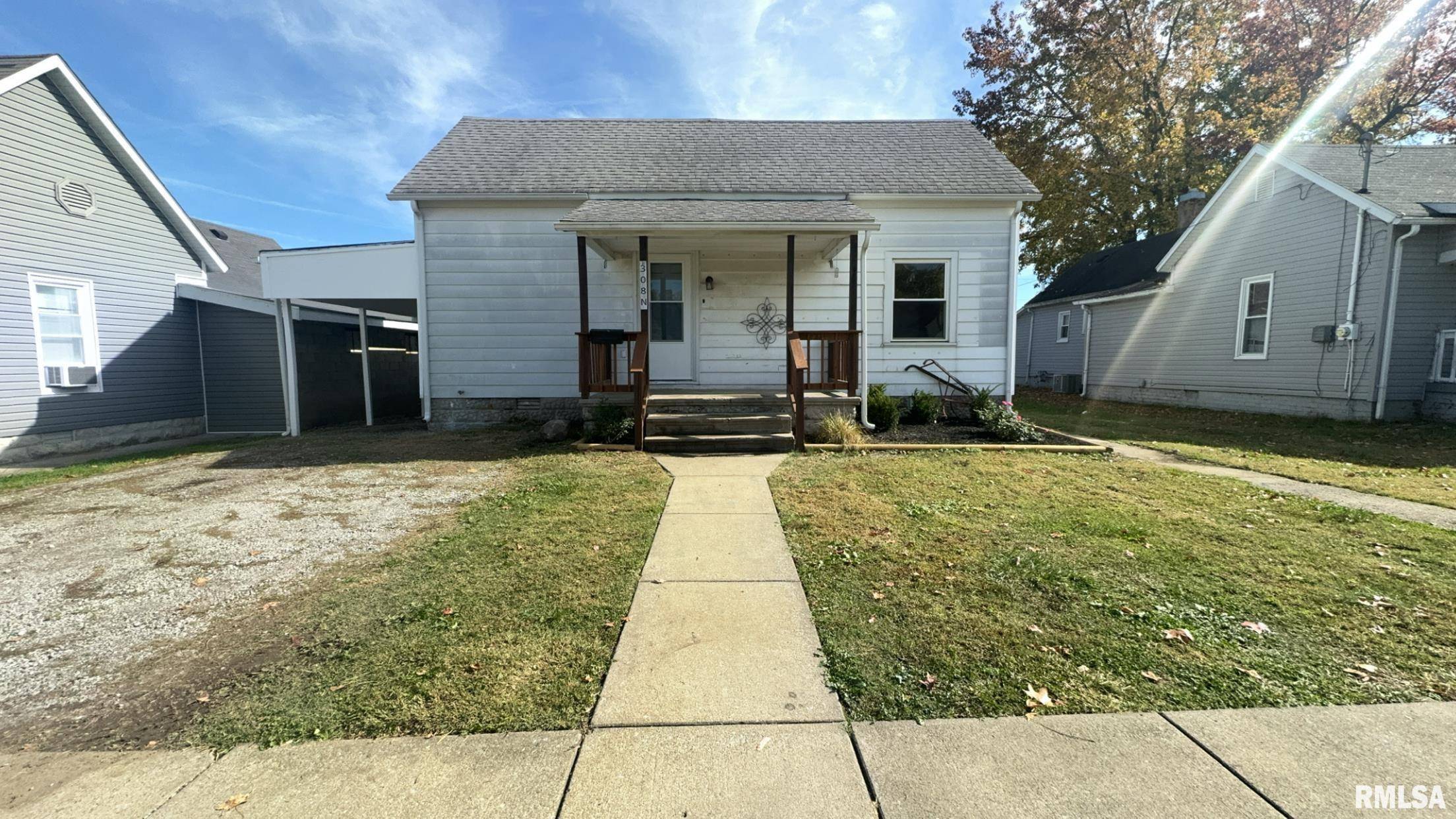 Herrin, IL 62948,308 N 18TH ST