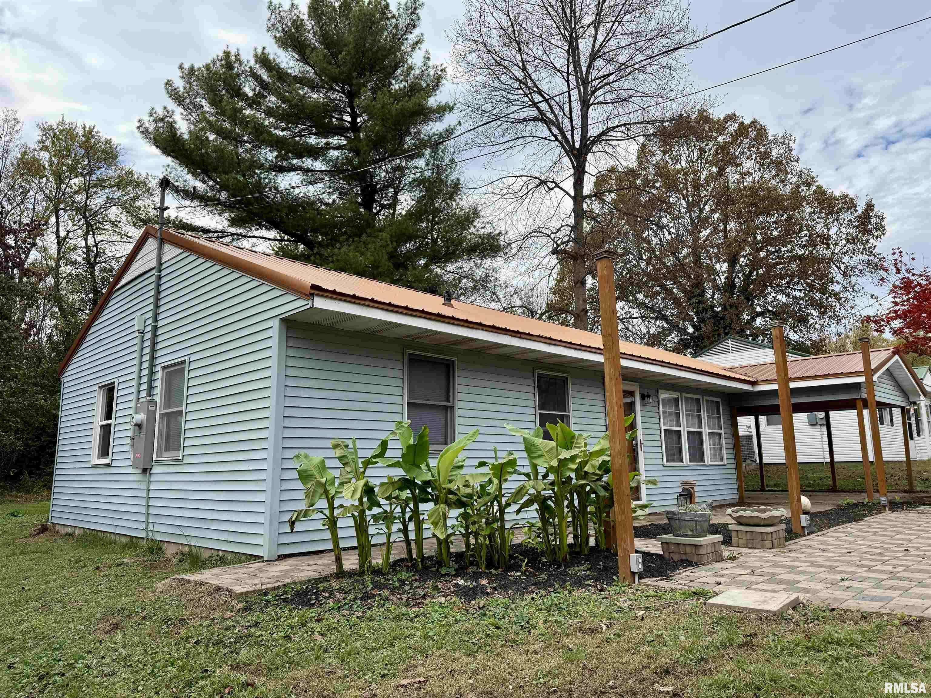 Metropolis, IL 62960,210 LINDSEY AVE
