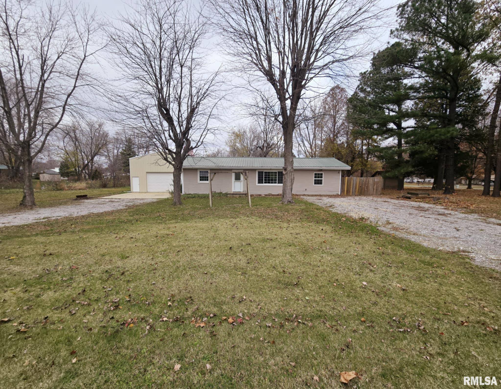 Bluford, IL 62814,304 6TH ST