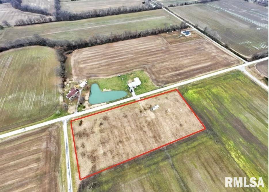 West Frankfort, IL 62896,0000 DAVIS RD