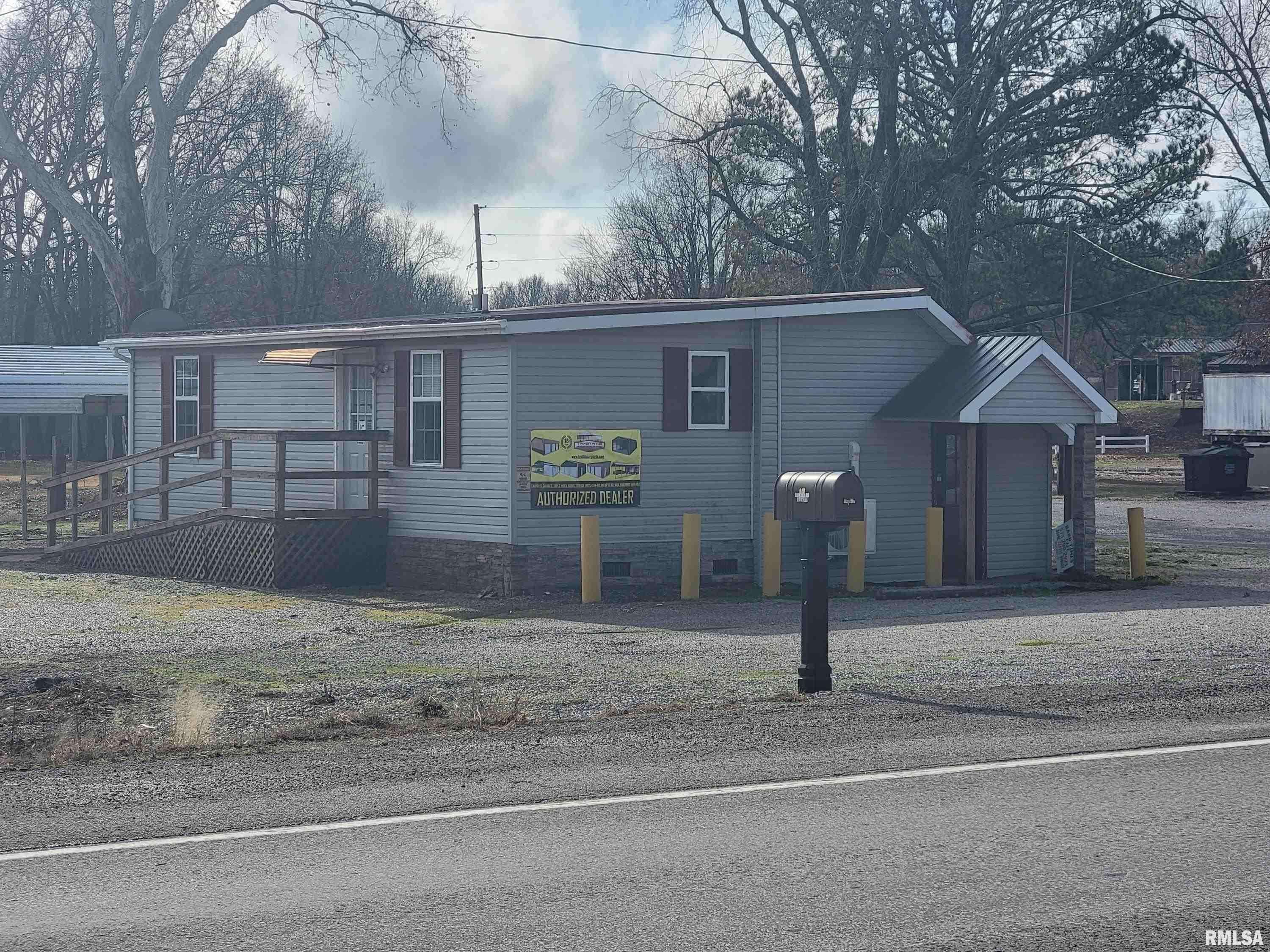 Olive Branch, IL 62969,27195 N ROUTE 3 RD