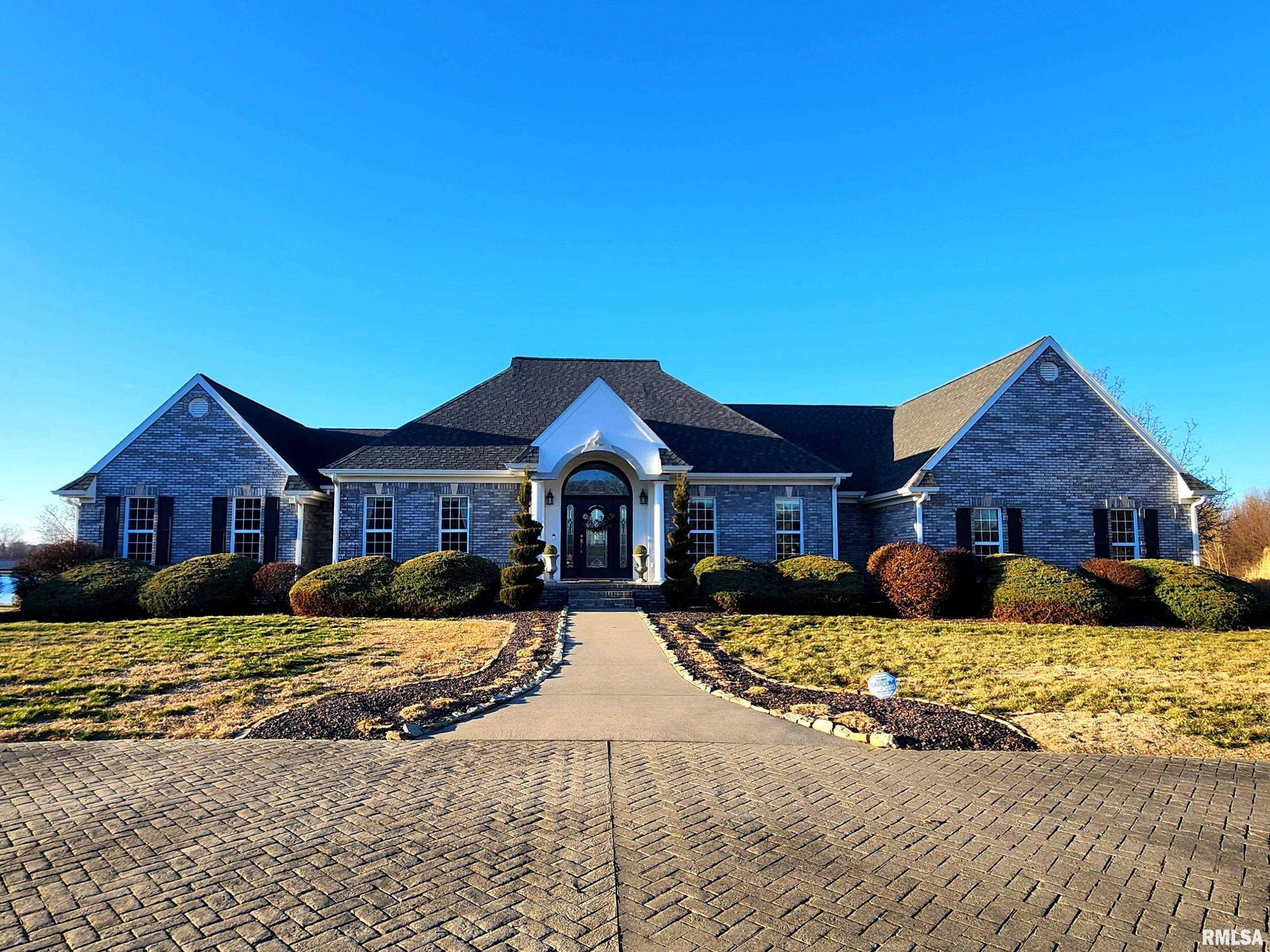 Murphysboro, IL 62966-5689,3650 ARIEL DR