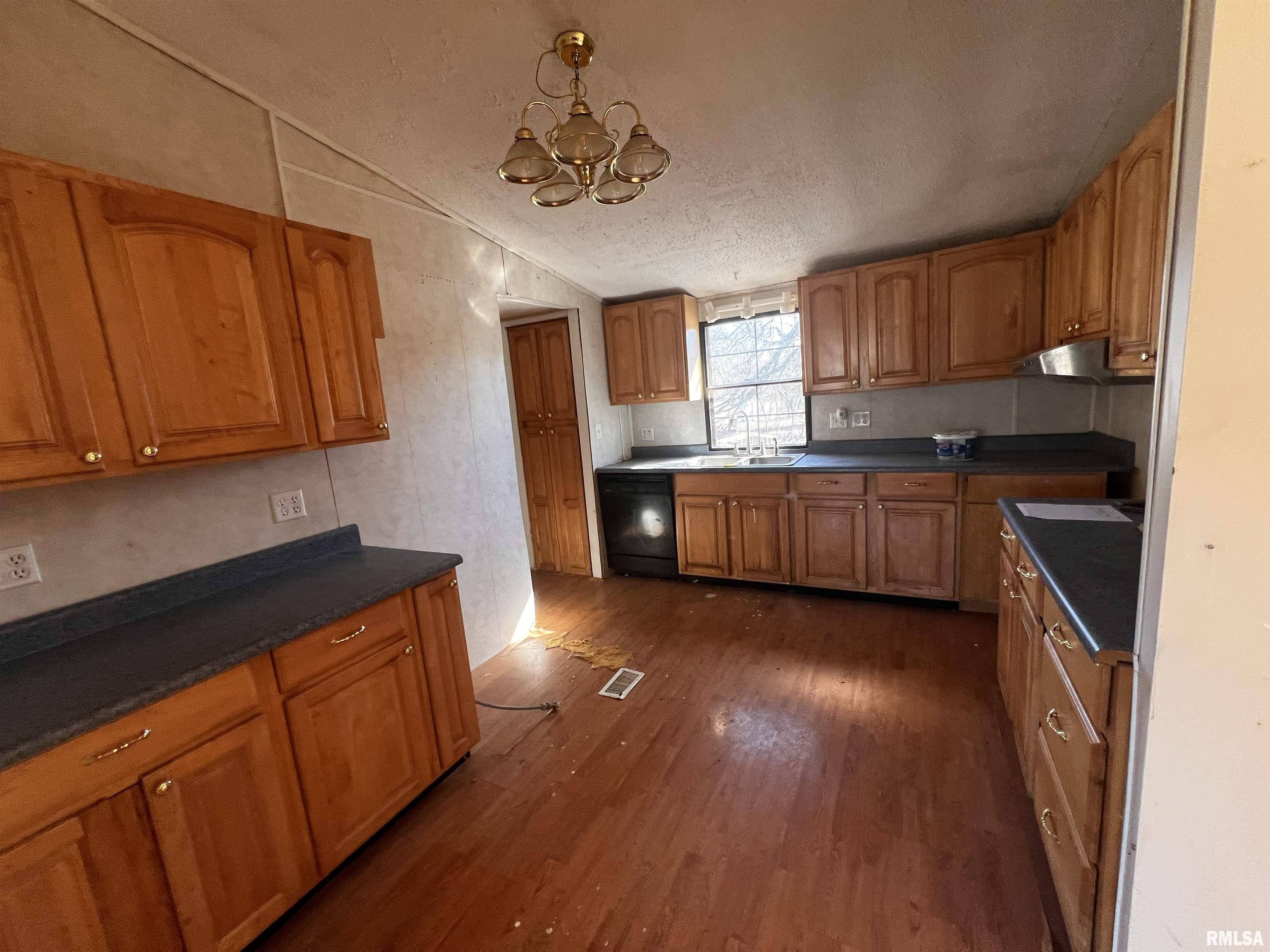 Jonesboro, IL 62952,426 COOK AVE