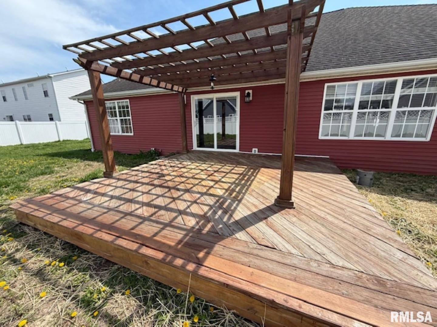 Marion, IL 62959,1108 Folgers ST