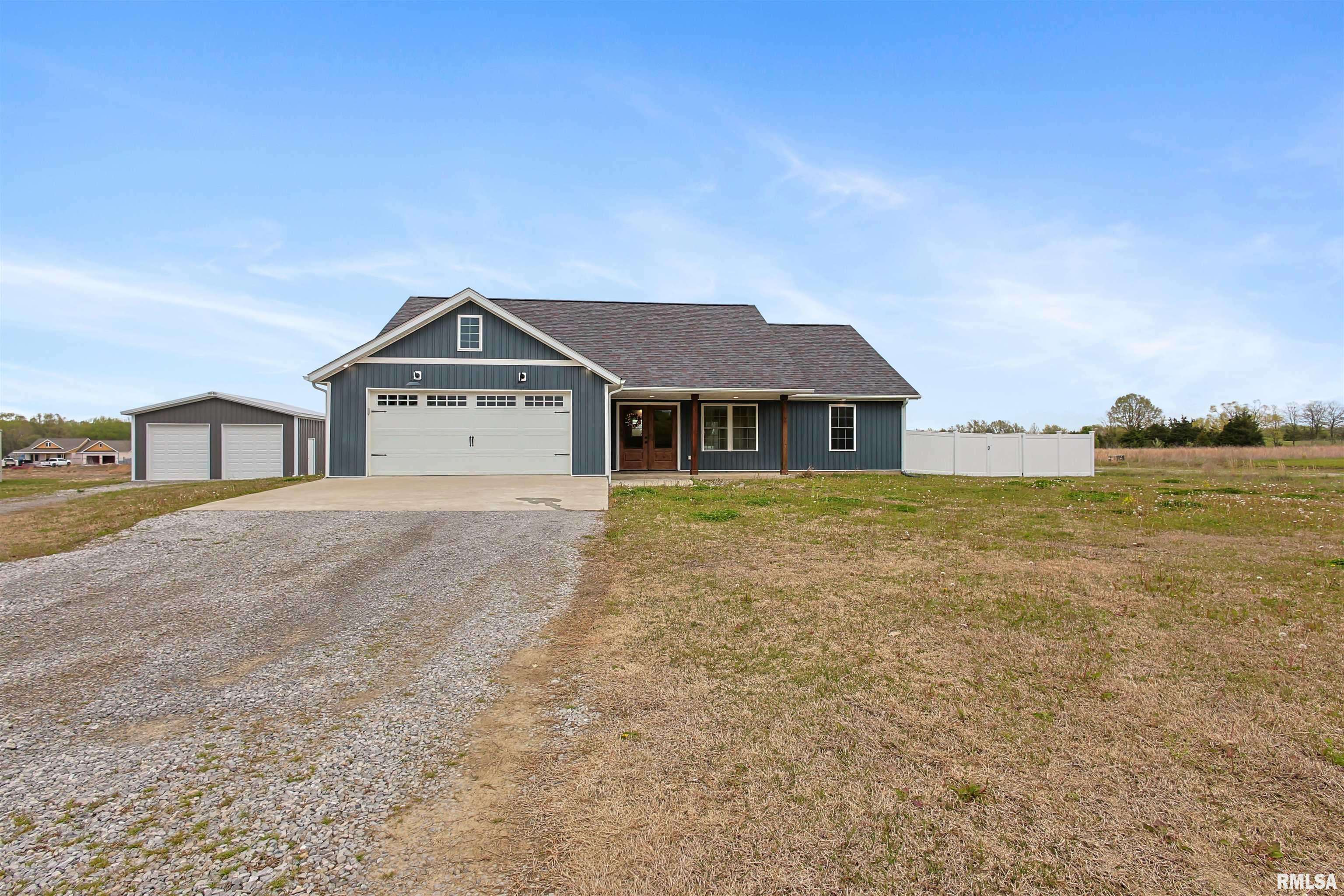Carbondale, IL 62901,1022 SYCAMORE RD