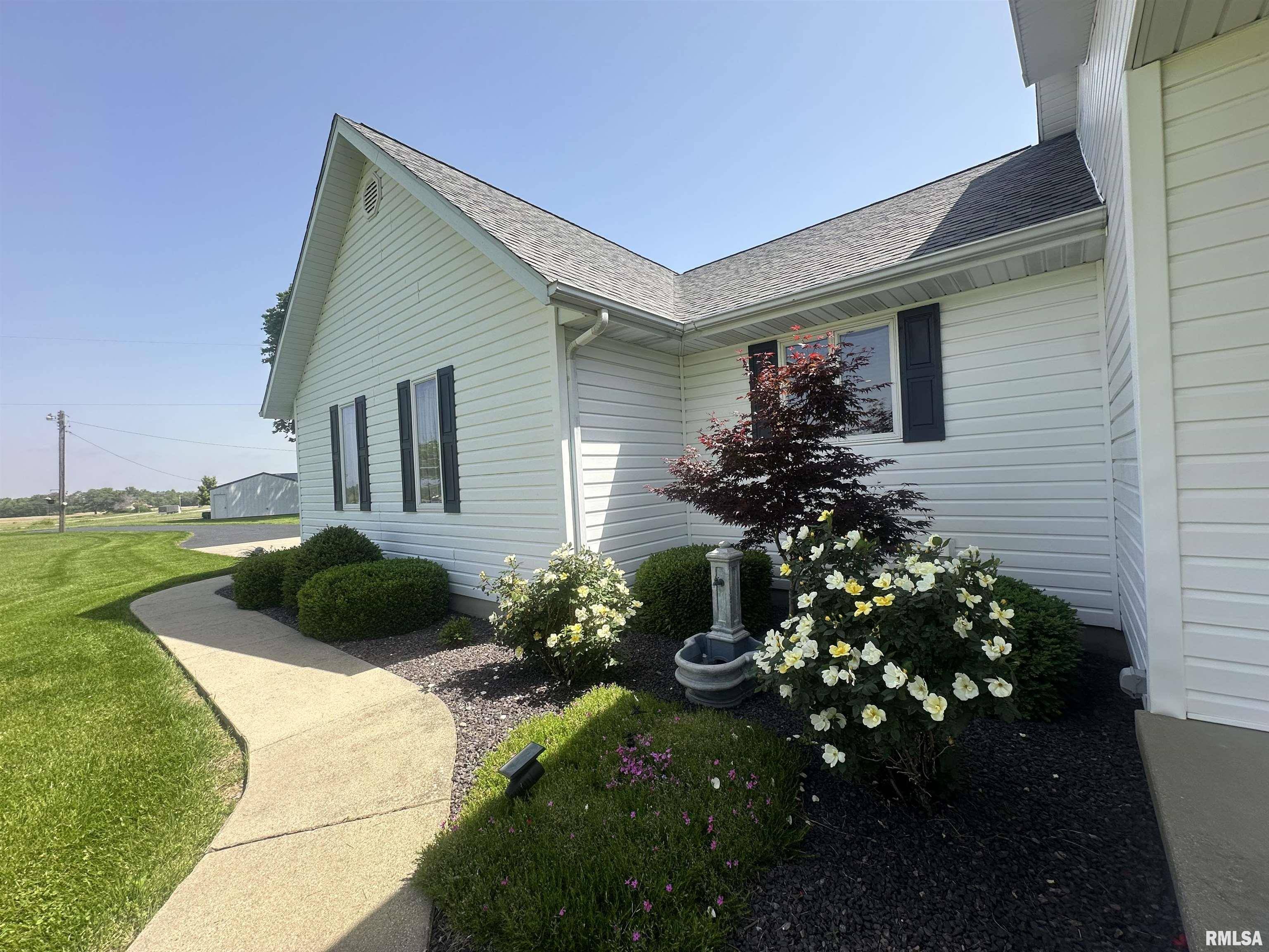 Centralia, IL 62801,23208 N US Hwy 51 HWY