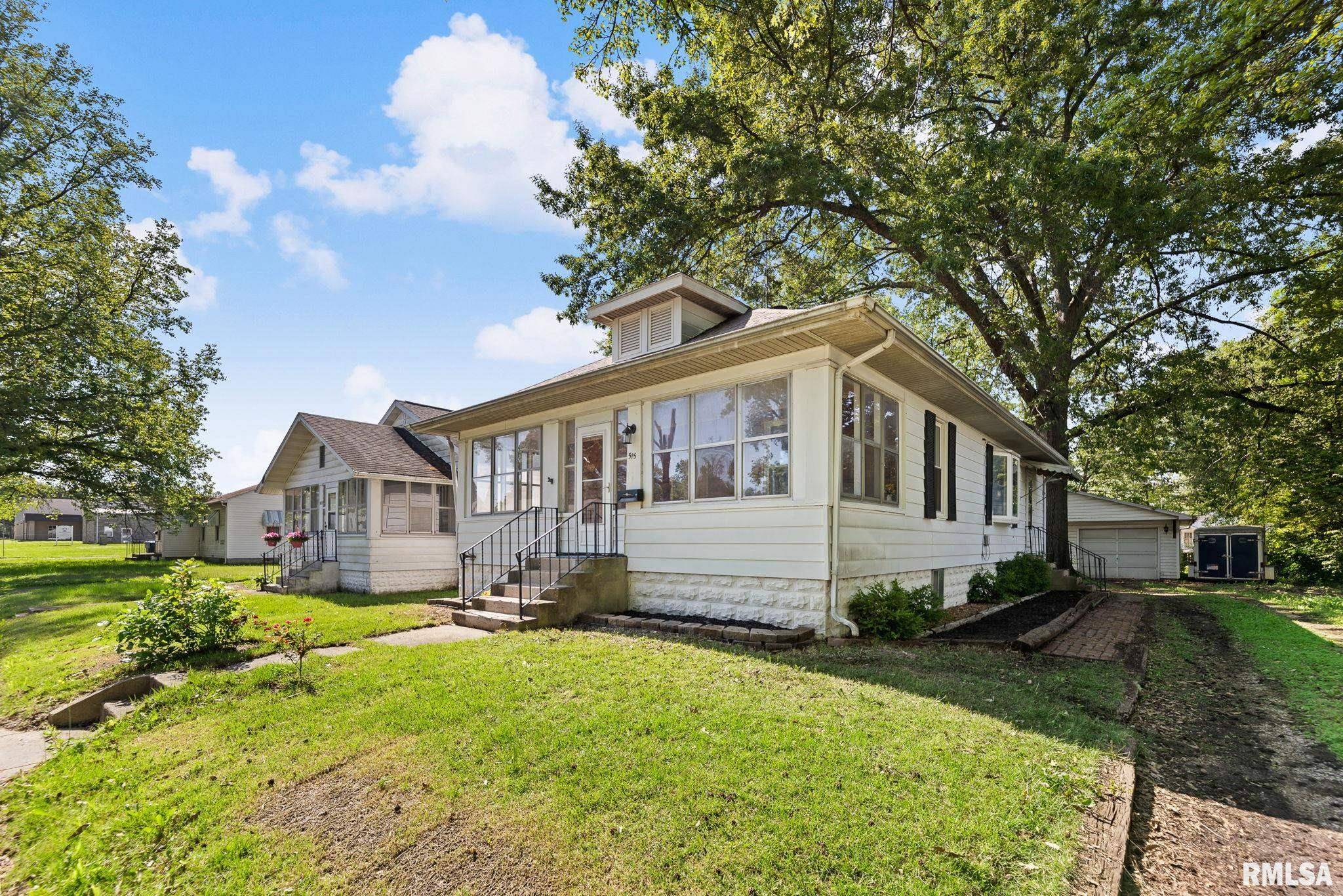 Centralia, IL 62801,515 E CALUMET ST