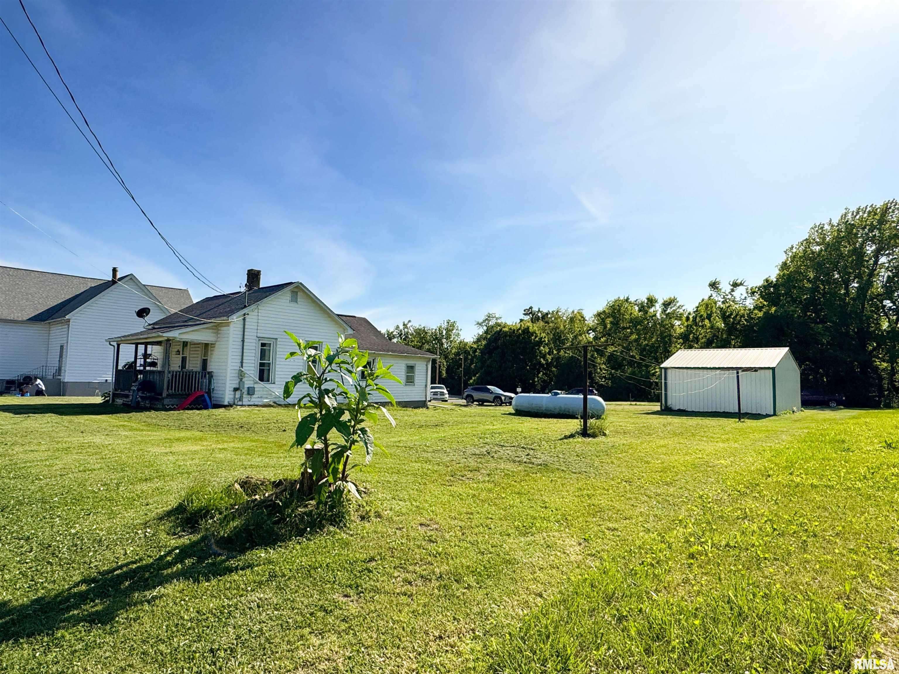 Alto Pass, IL 62905,135 WALNUT ST