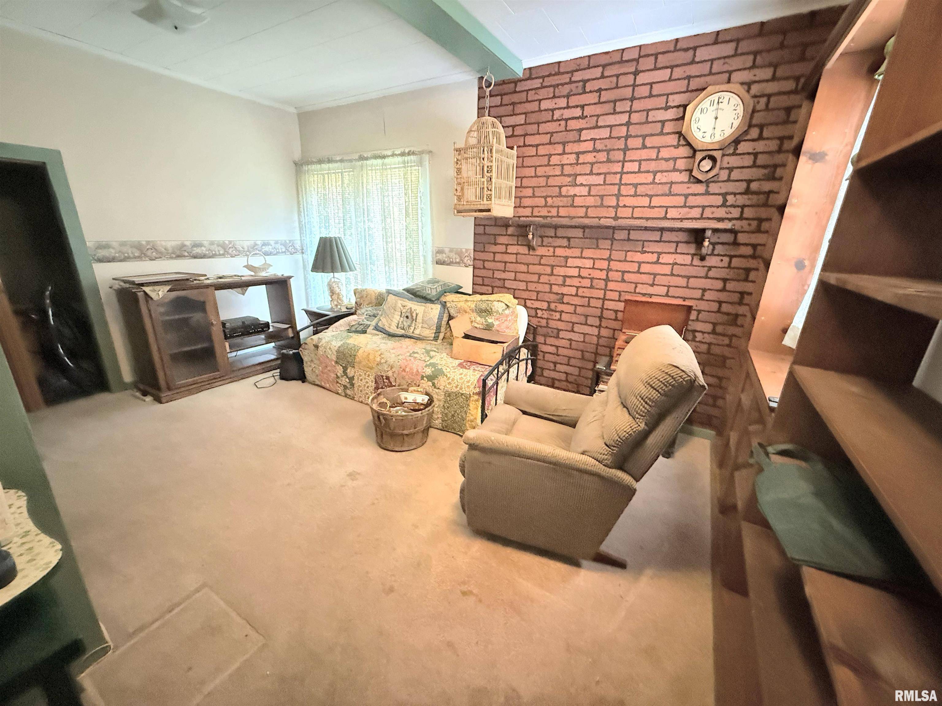 West Frankfort, IL 62896,306 E 5TH ST