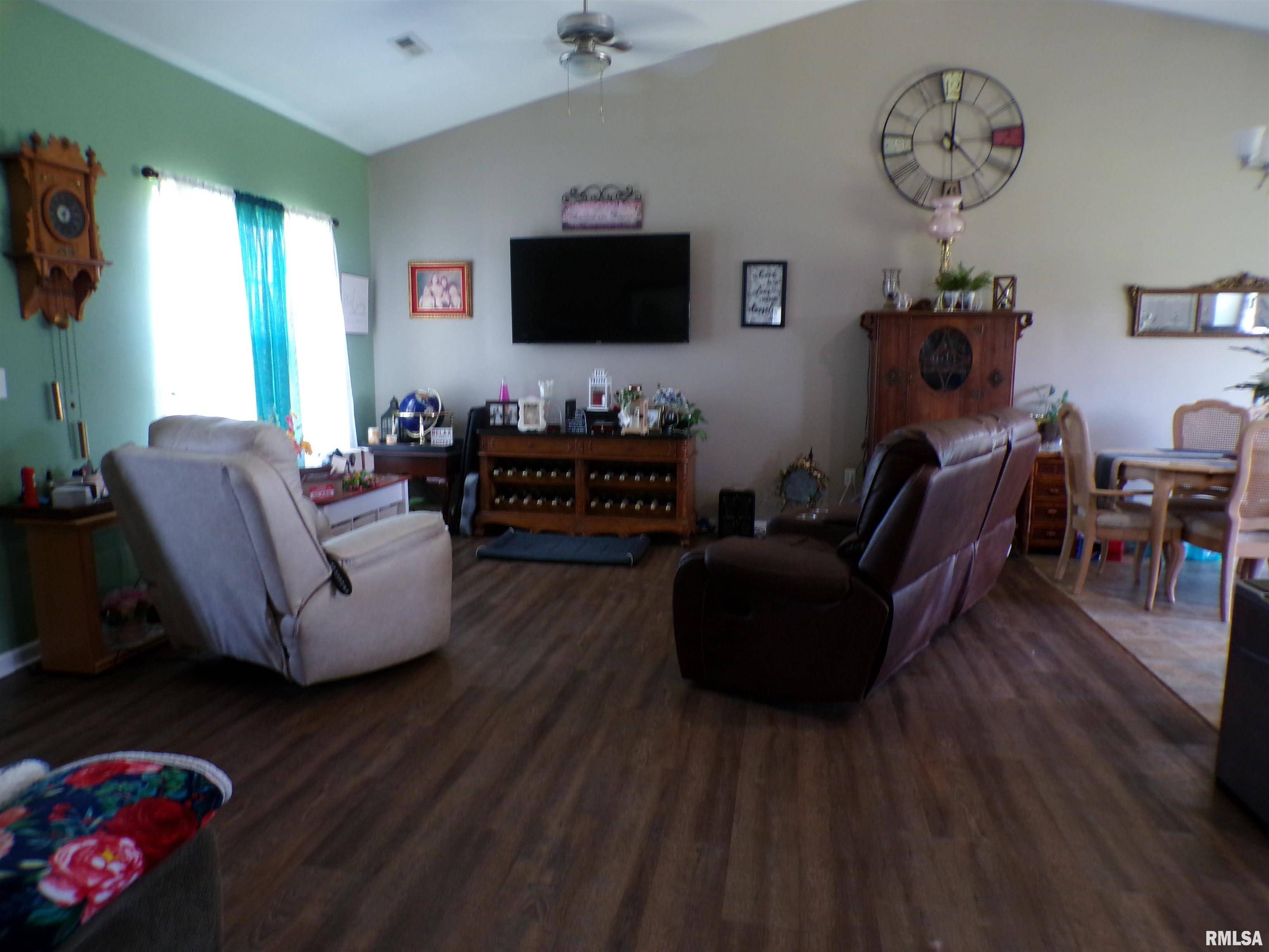 Sparta, IL 62286,1821 MARK DR