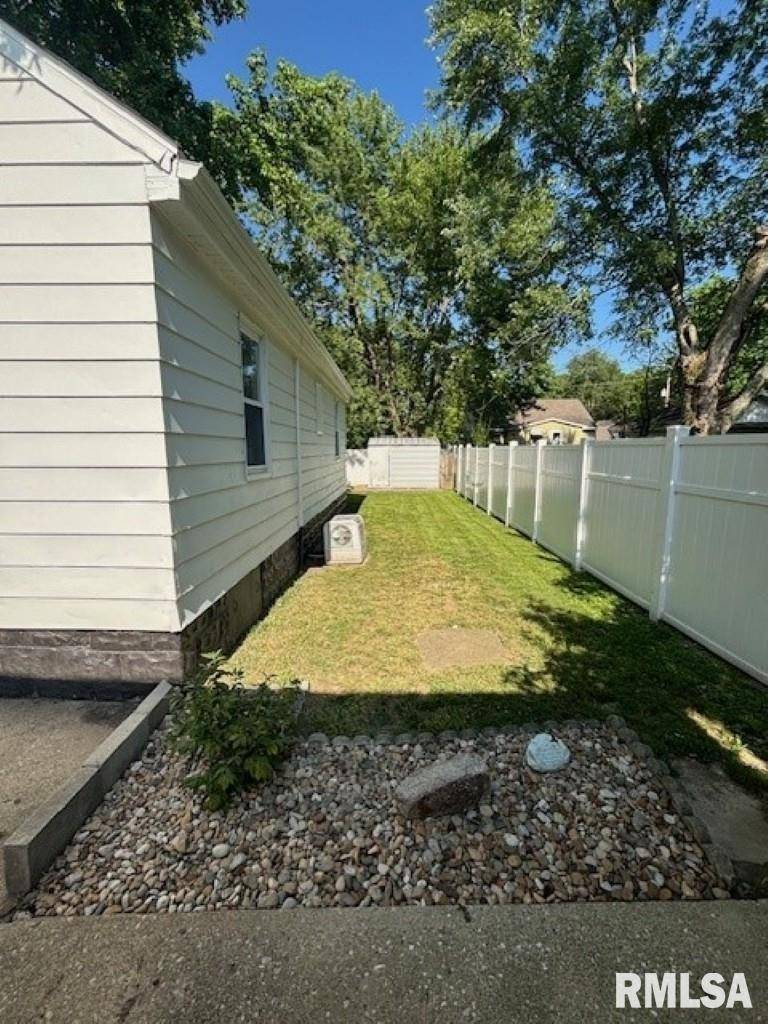 Mt Vernon, IL 62864,2103 FOREST ST