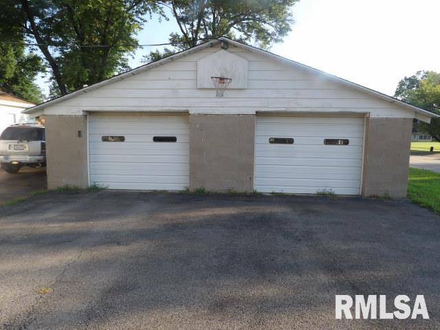 West Frankfort, IL 62896,1509 E 4TH ST
