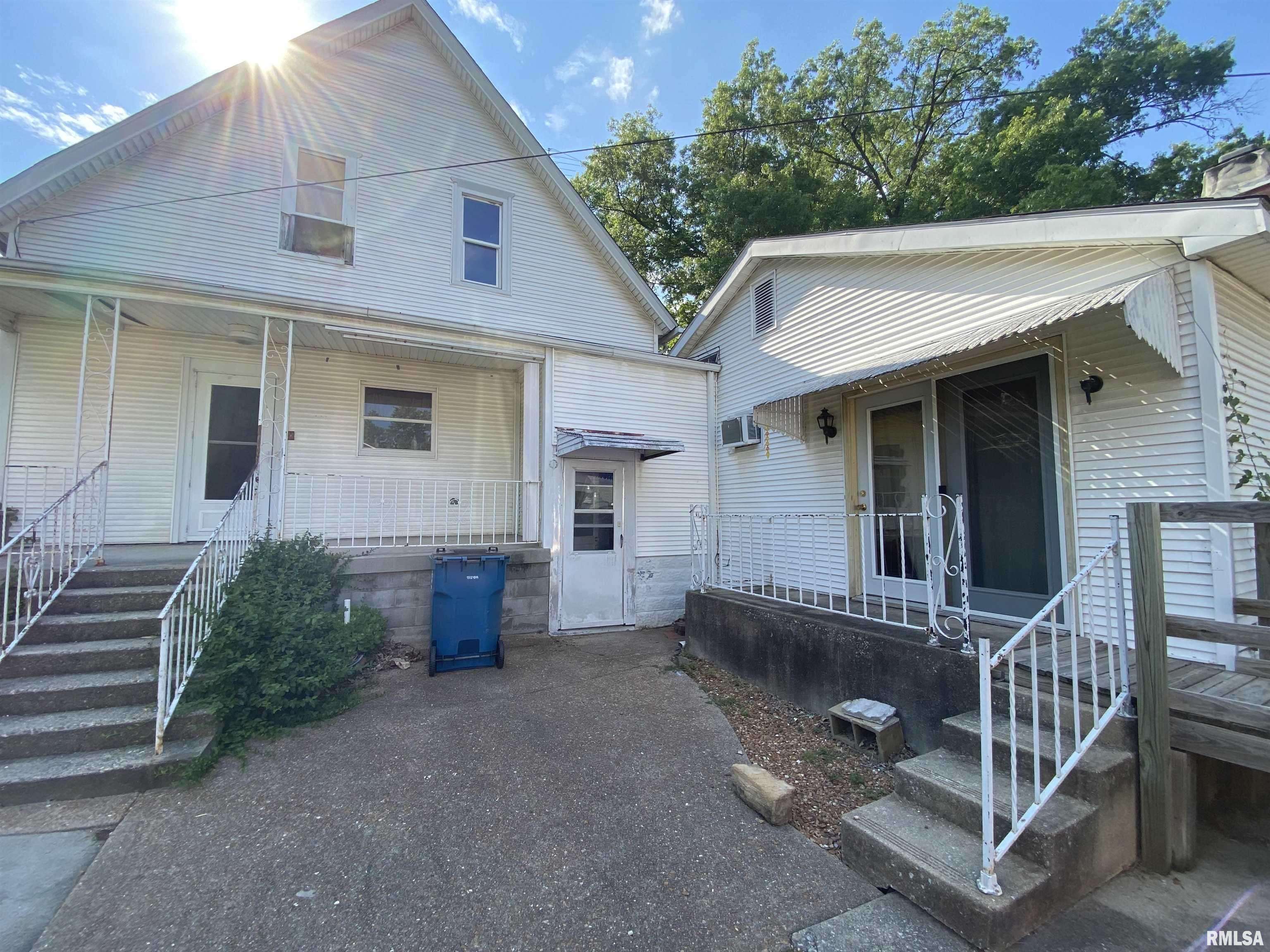 Centralia, IL 62801,333 S HICKORY ST