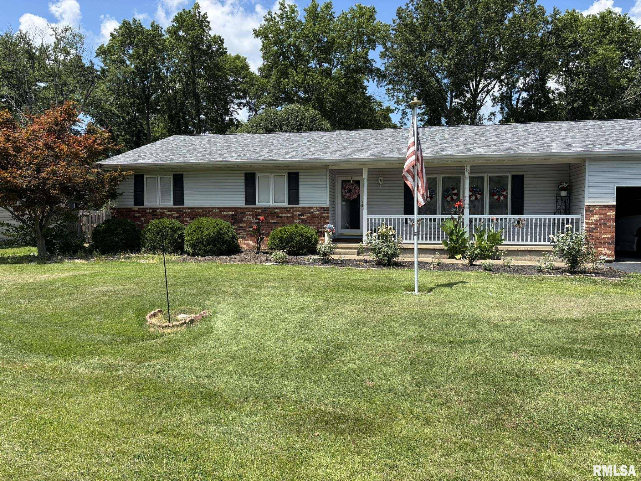 Marion, IL 62959,304 Lingale AVE