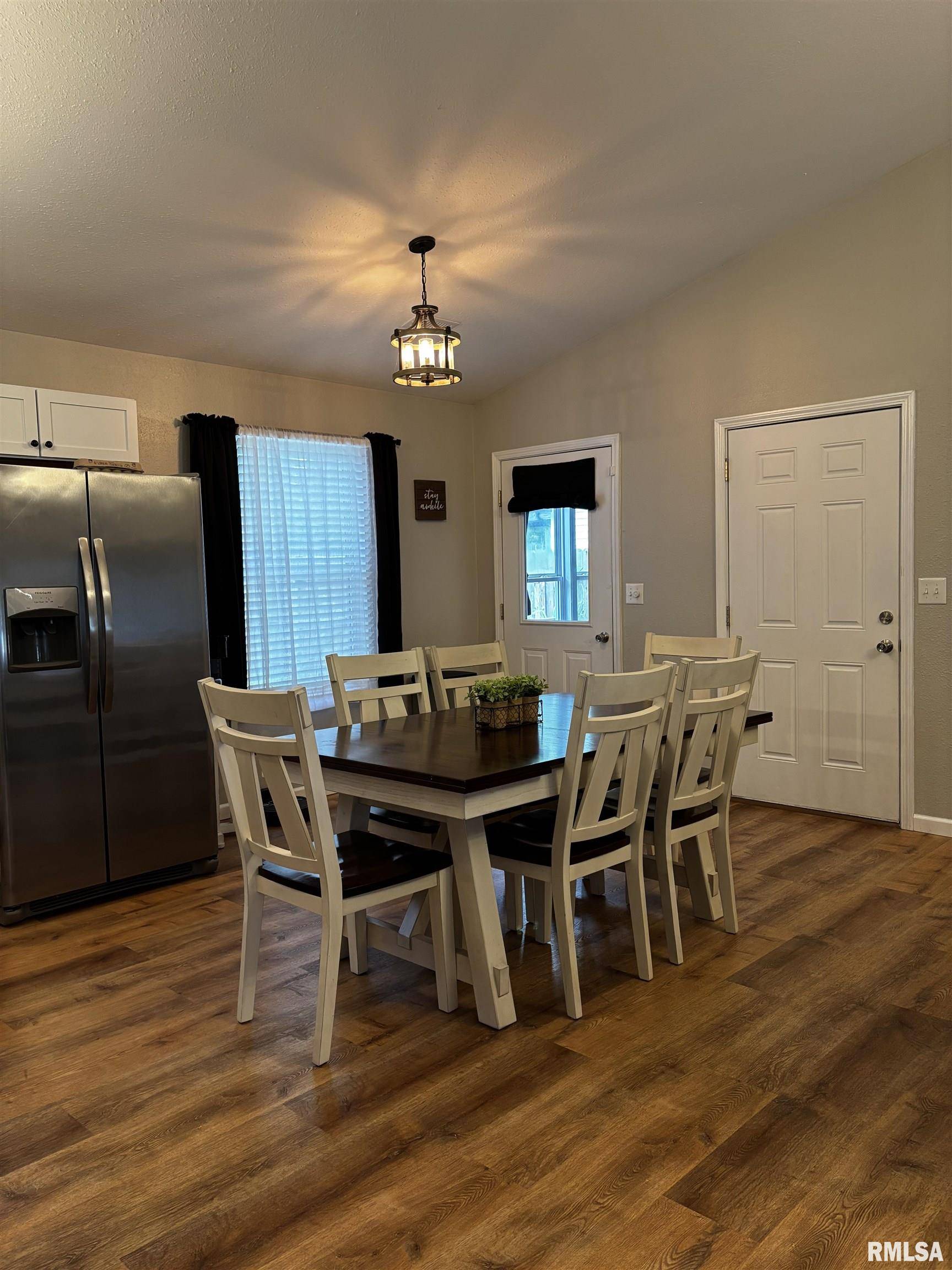 Cambria, IL 62915,507 S MAPLE ST