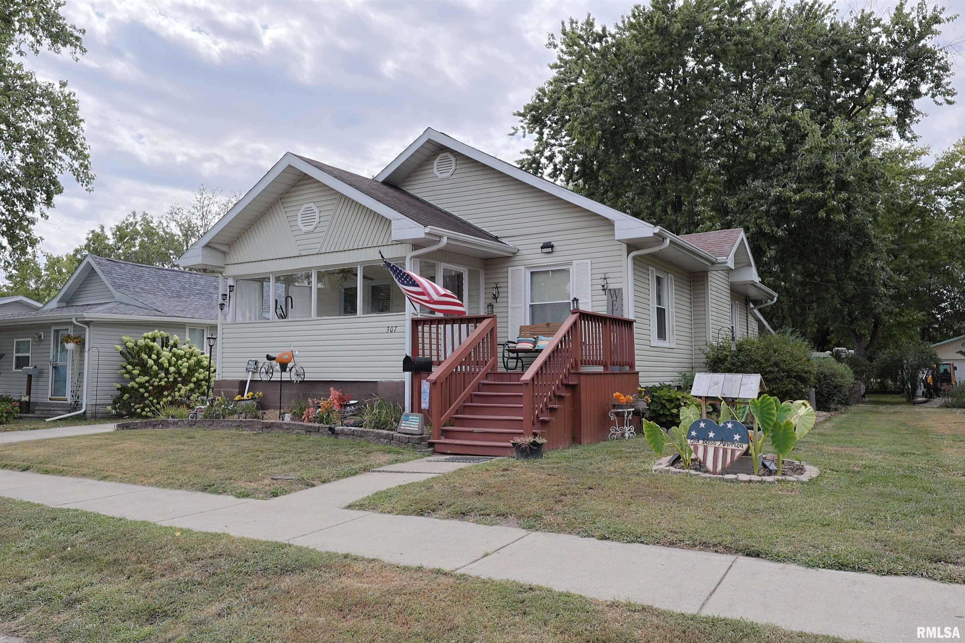 Salem, IL 62881,307 S Pruyn ST