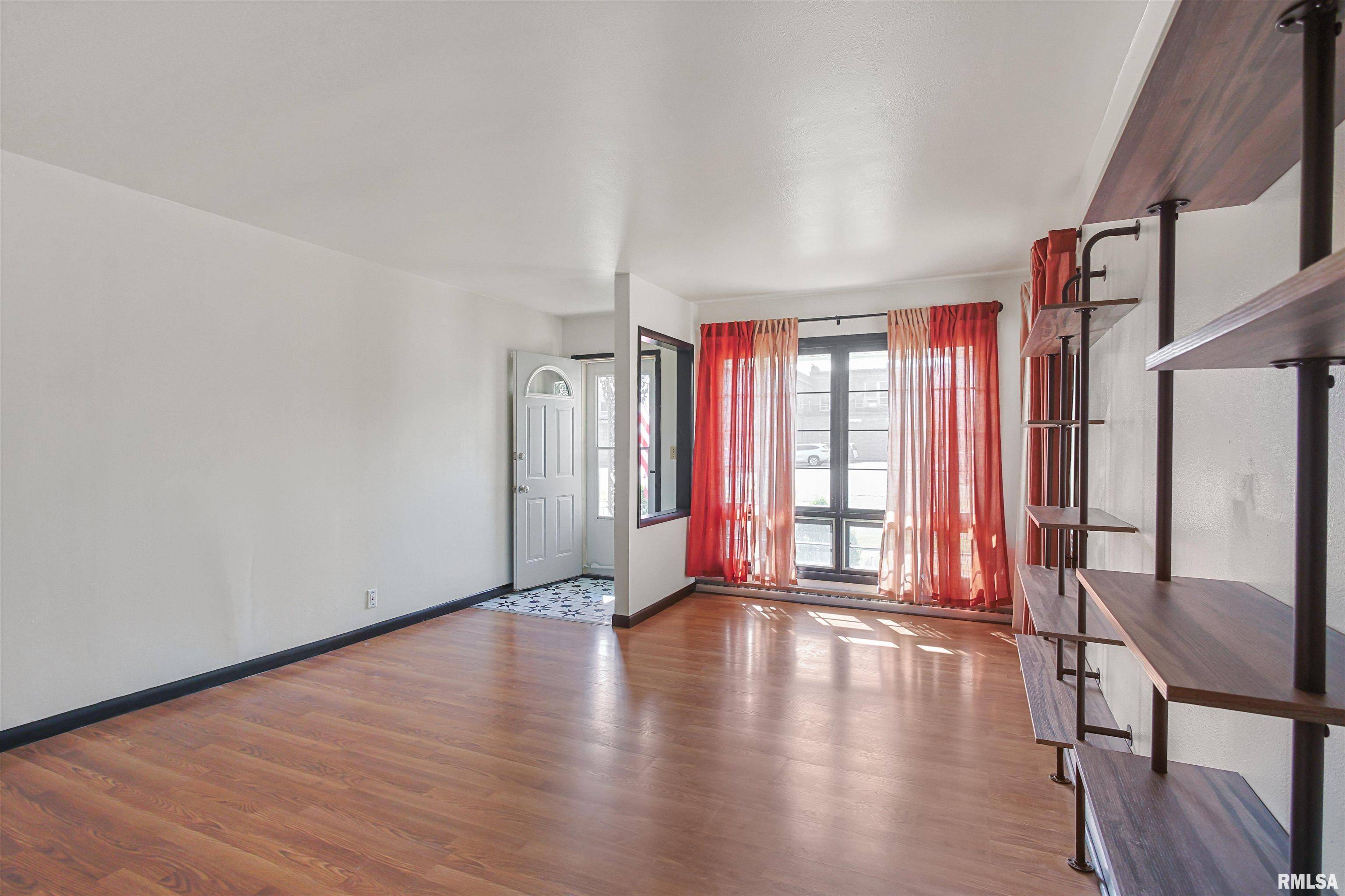 Herrin, IL 62948,520 N 9TH ST