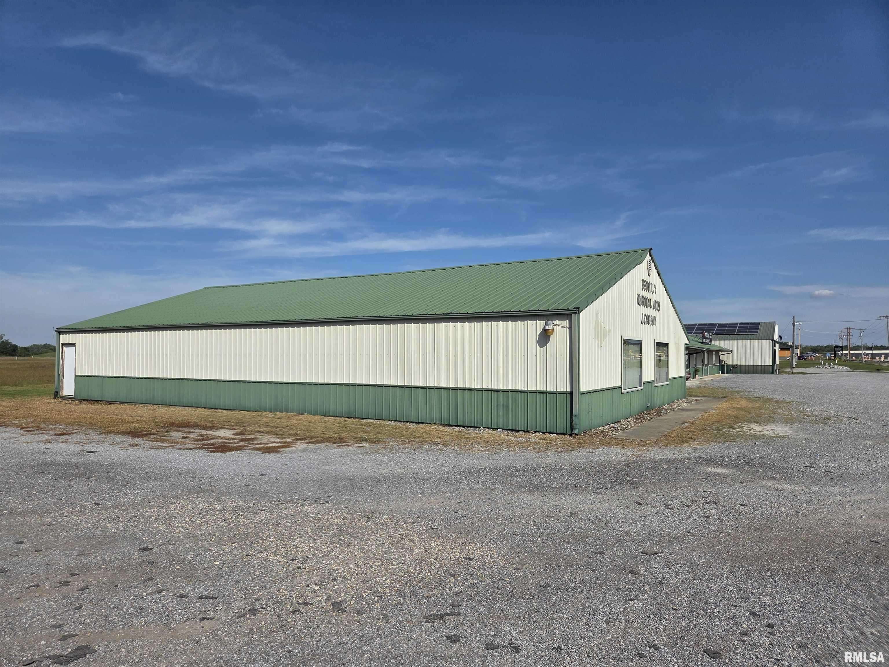 Harrisburg, IL 62946,309 W Small ST #3 & 4