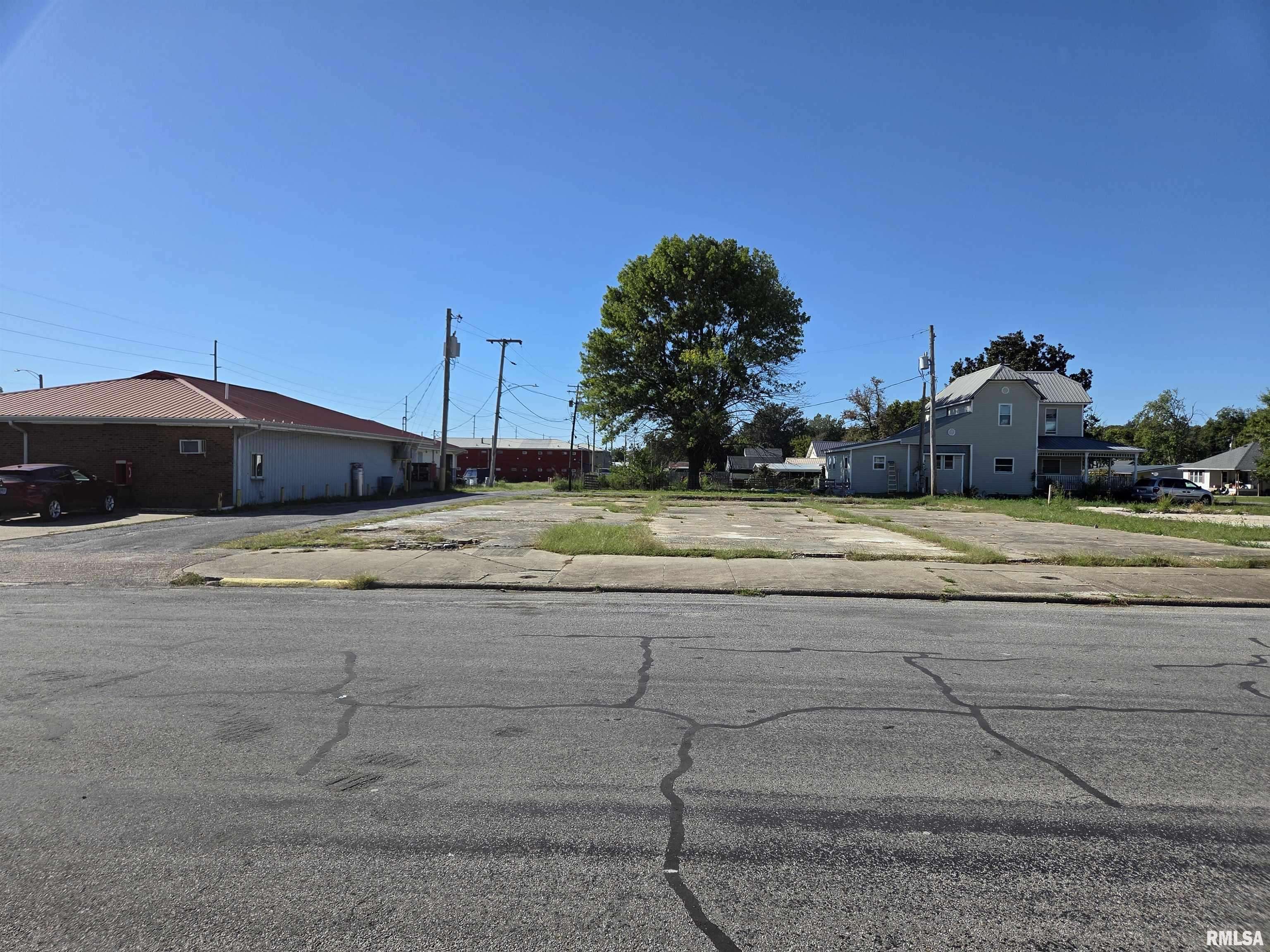 Shawneetown, IL 62984,149 LINCOLN BLVD