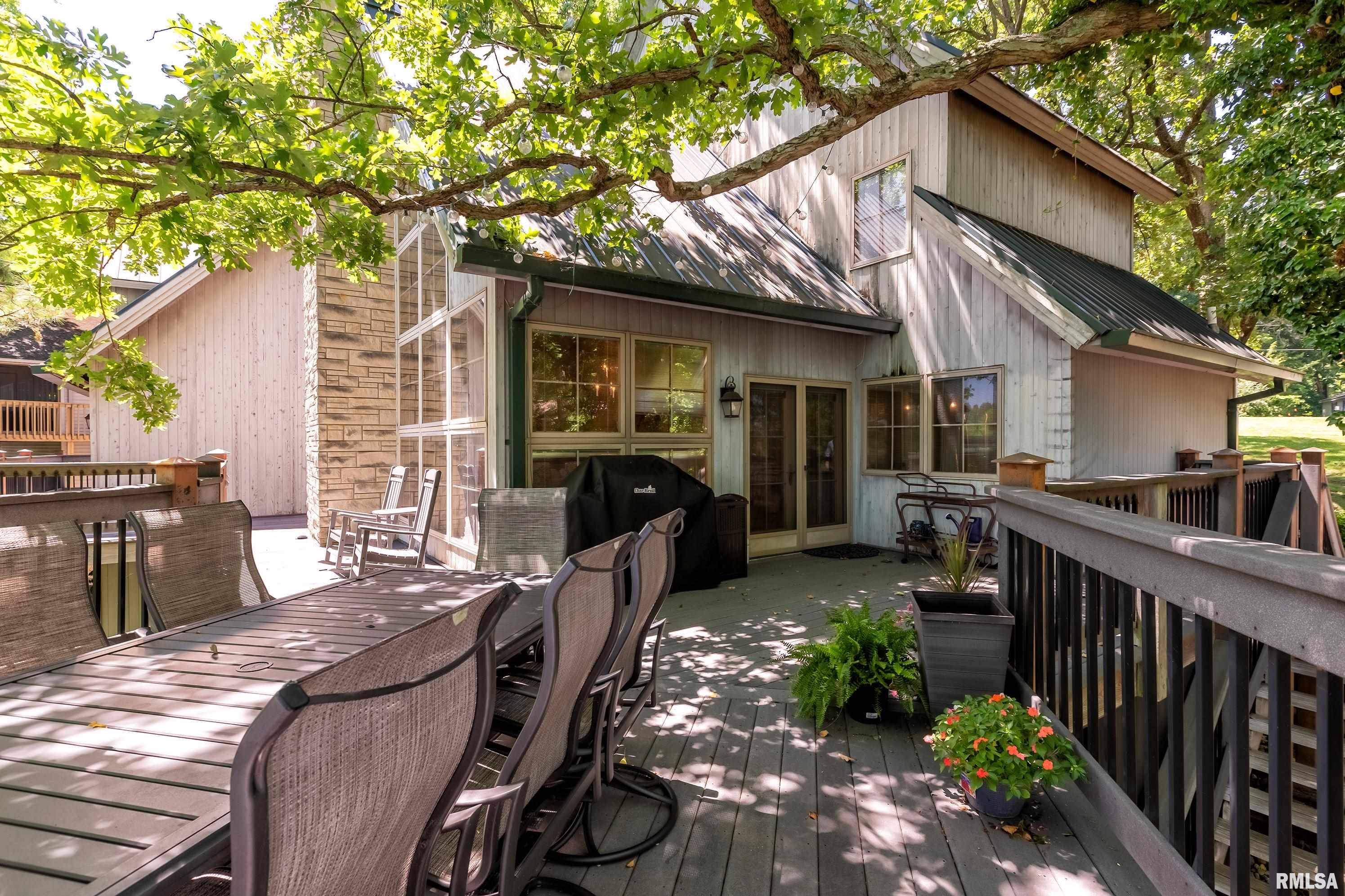 Goreville, IL 62995,1165 Lake Shore Drive North DR