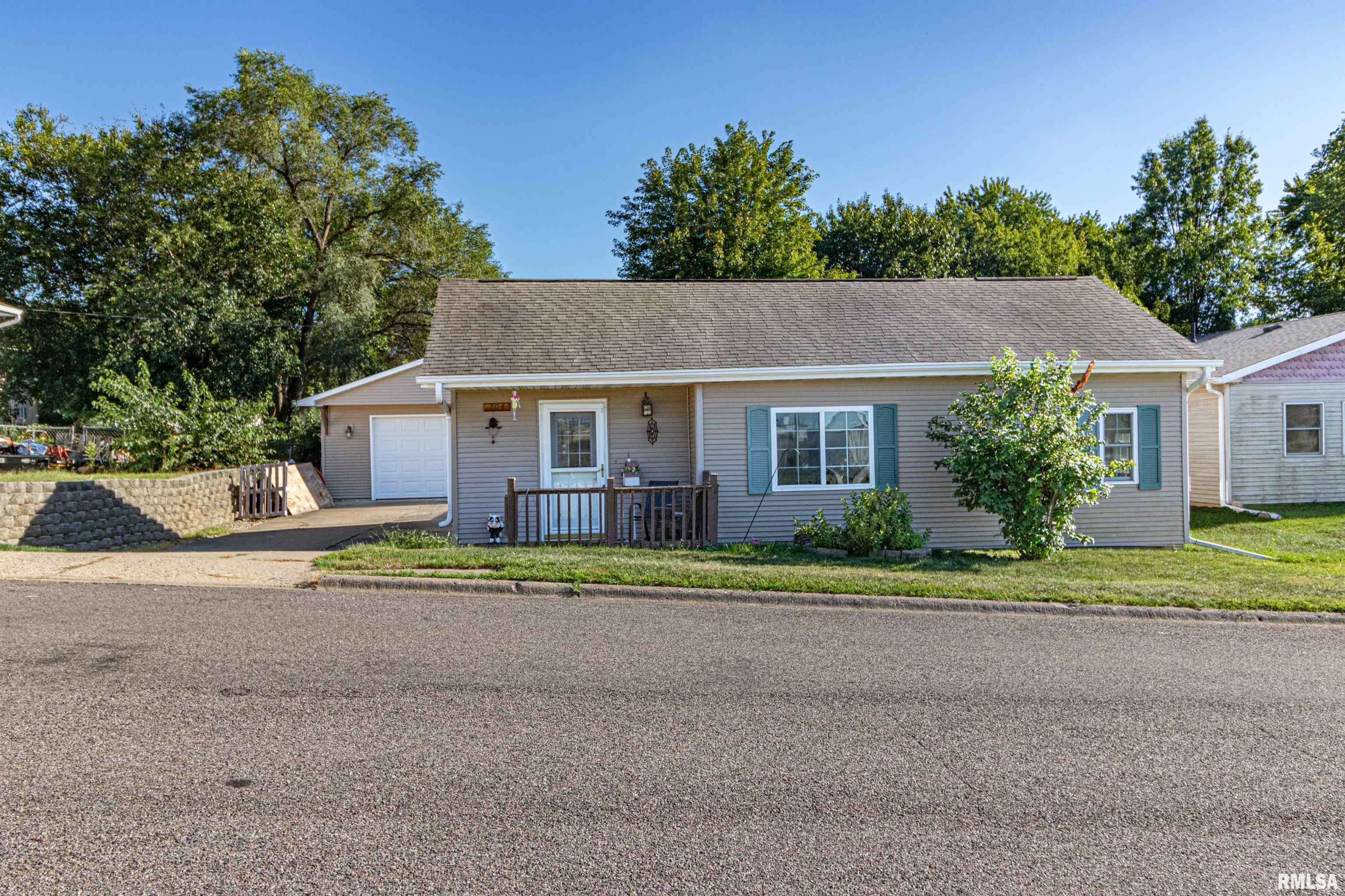 North Pekin, IL 61554,104 MORGAN ST