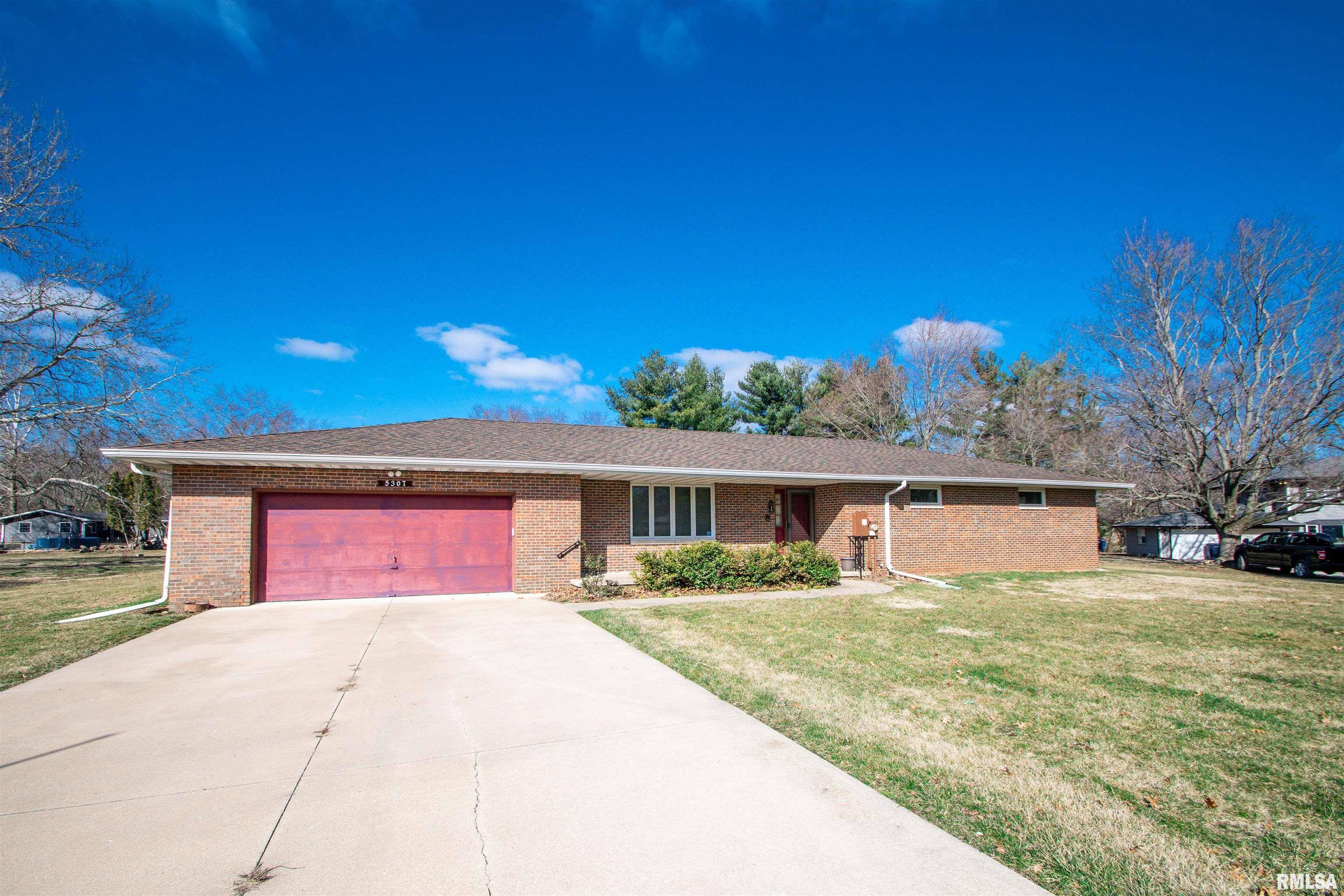 Peoria, IL 61607,5307 S MID CT