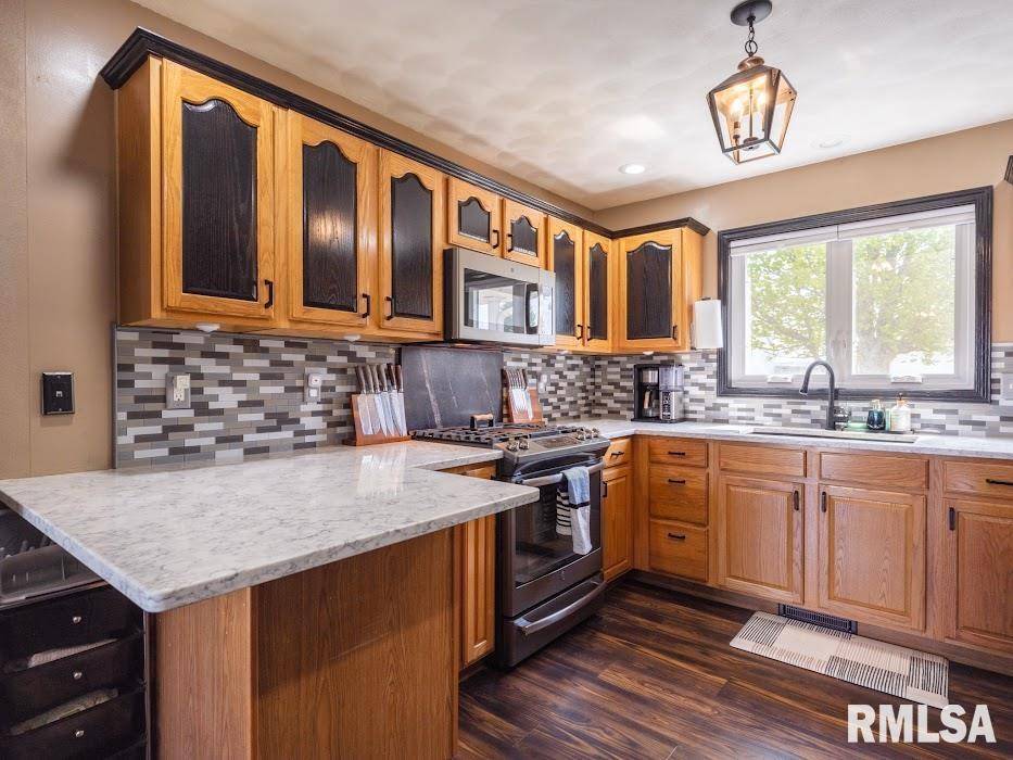 Germantown Hills, IL 61548,409 MACKENZIE PL