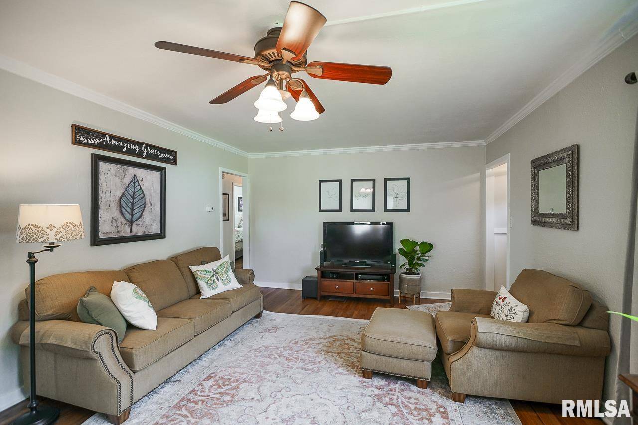 Peoria, IL 61615,1008 E PARKSIDE LN