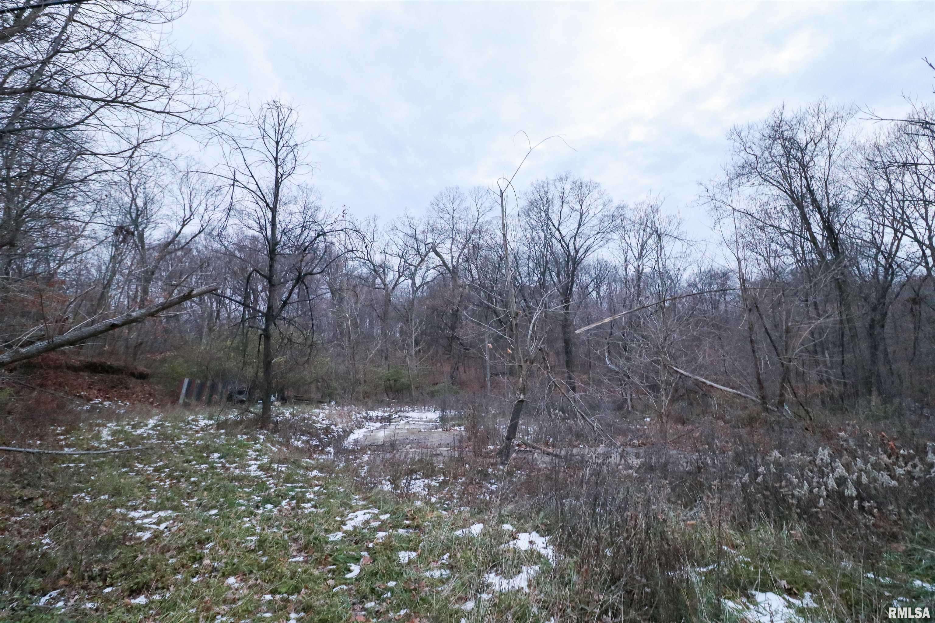 Metamora, IL 61548,1788 WOODLAND KNOLLS RD