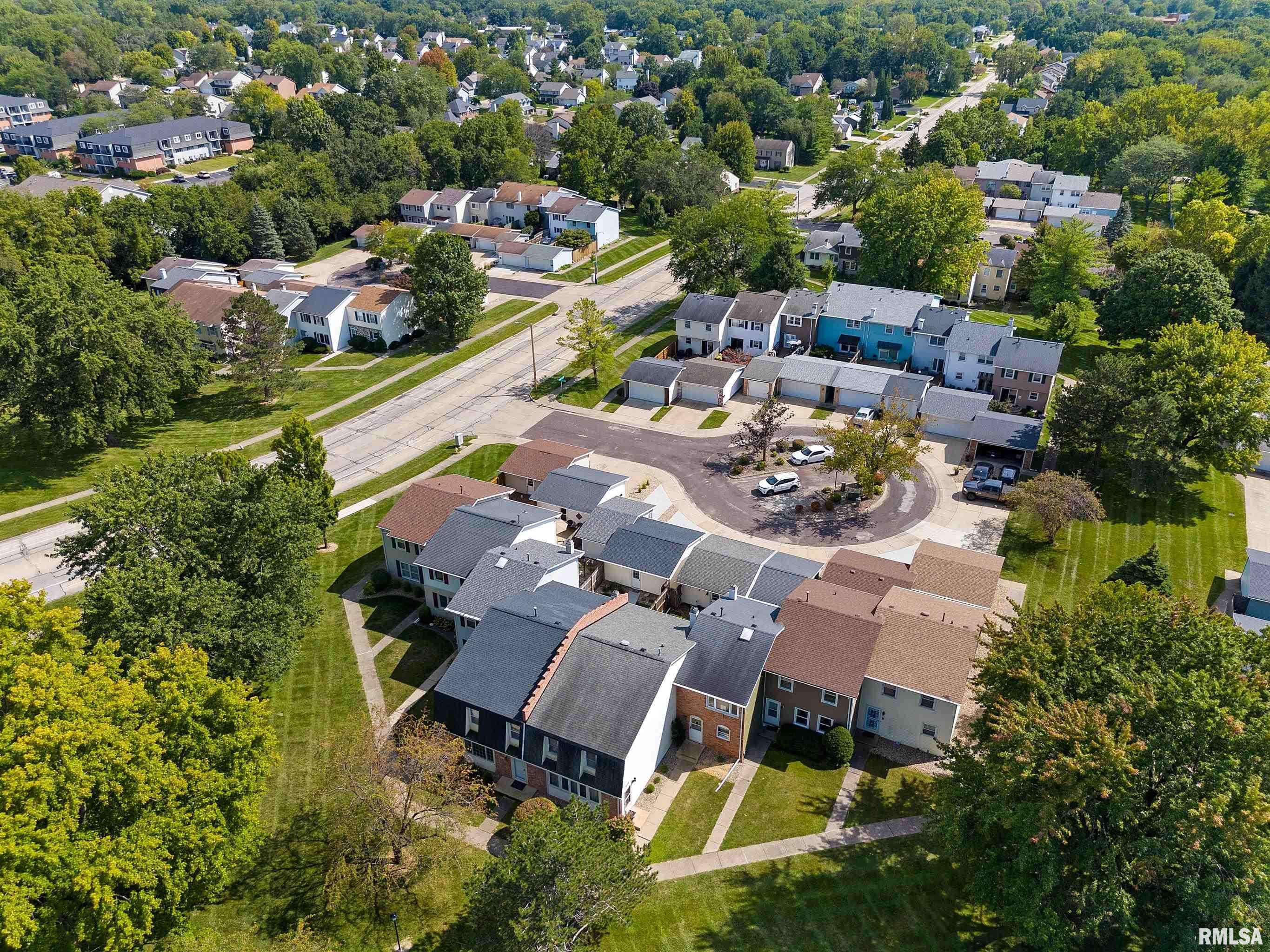 Peoria, IL 61615,4327 W SHAWNDA CT #4327