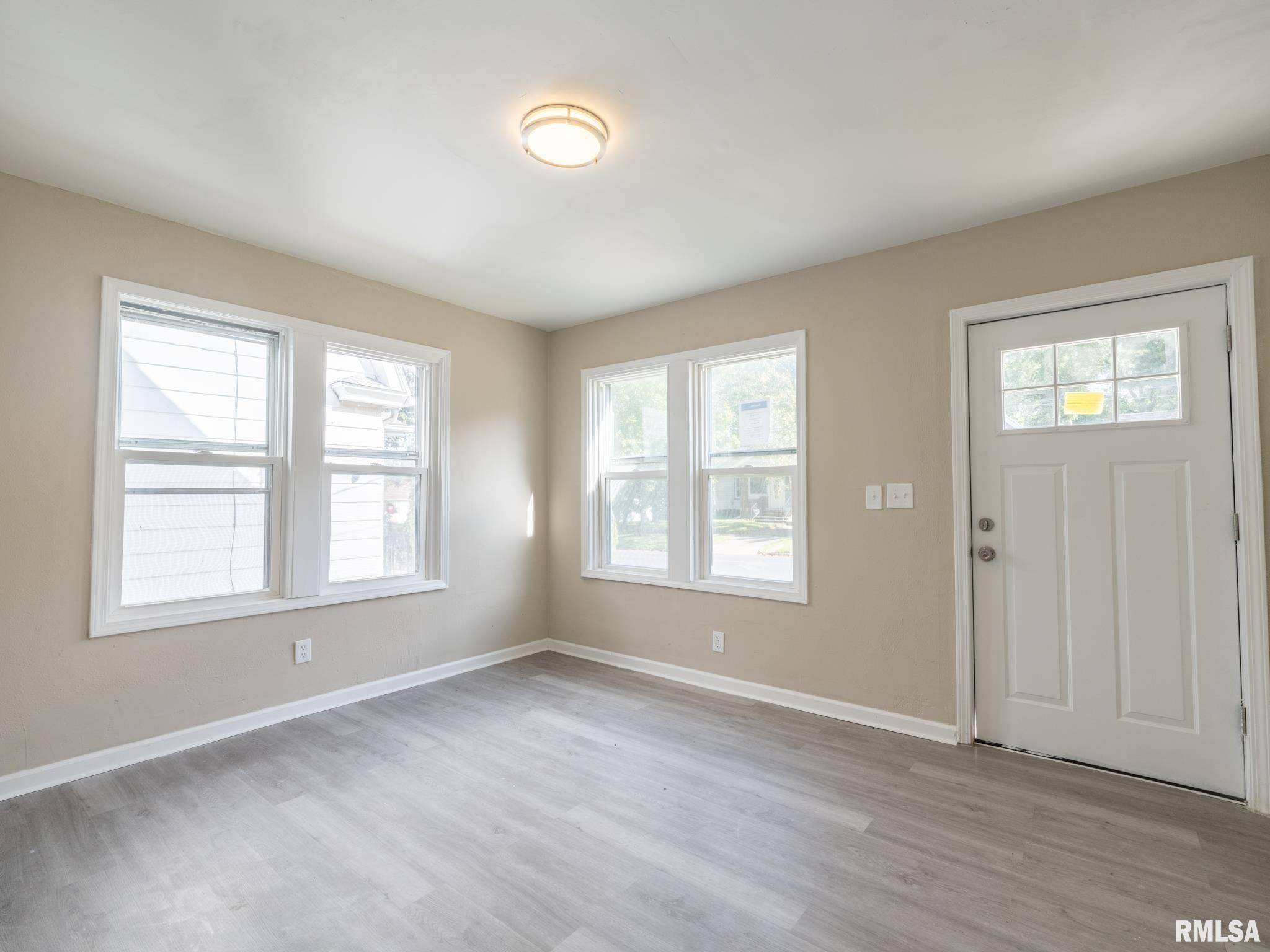 Peoria, IL 61604,609 W WILLCOX AVE